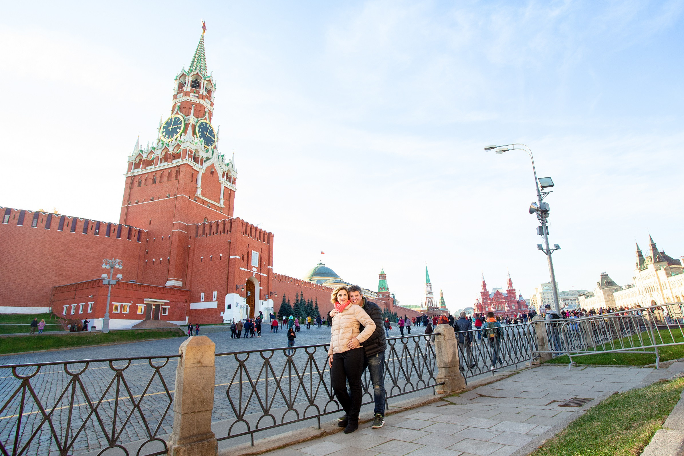 Family couple anniversary photoshoot in Moscow Russia by Lena Menshova