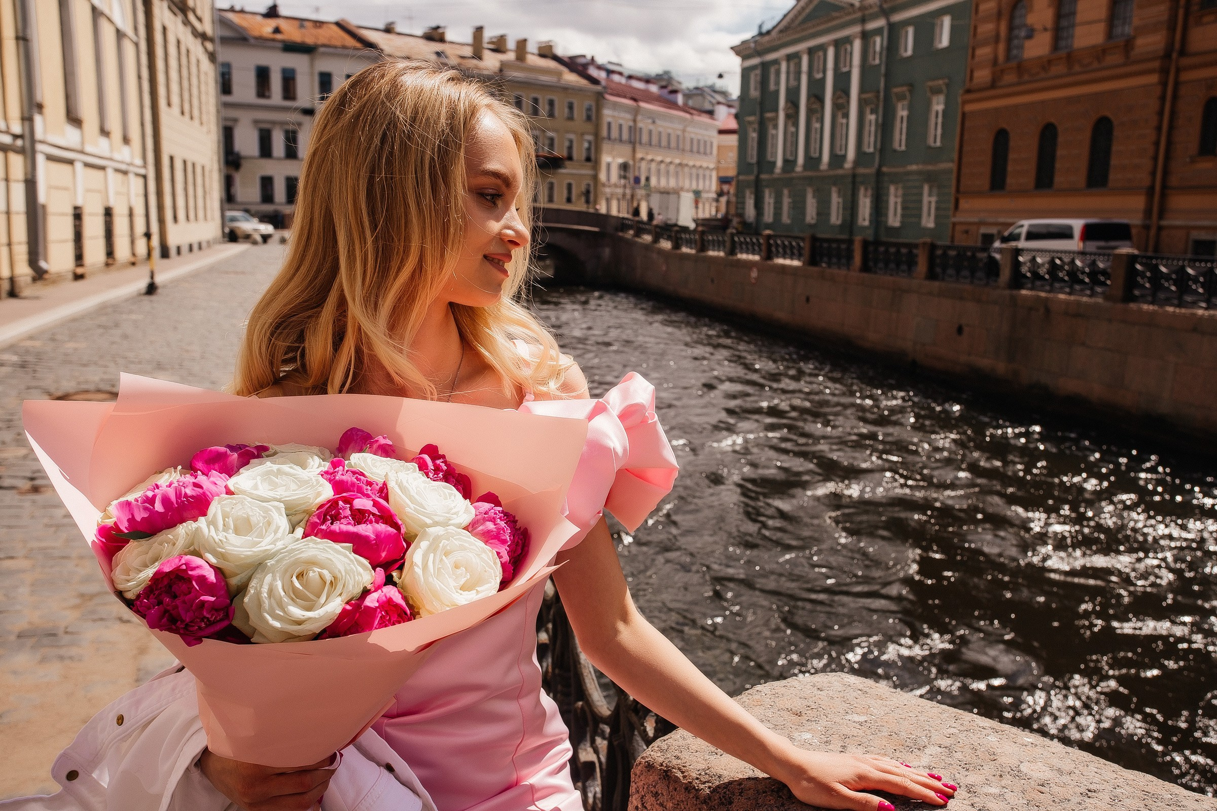 Фотопрогулки и фотосессии в Санкт-Петербурге. Фотограф в Санкт-Петербурге Юлия Ласкари