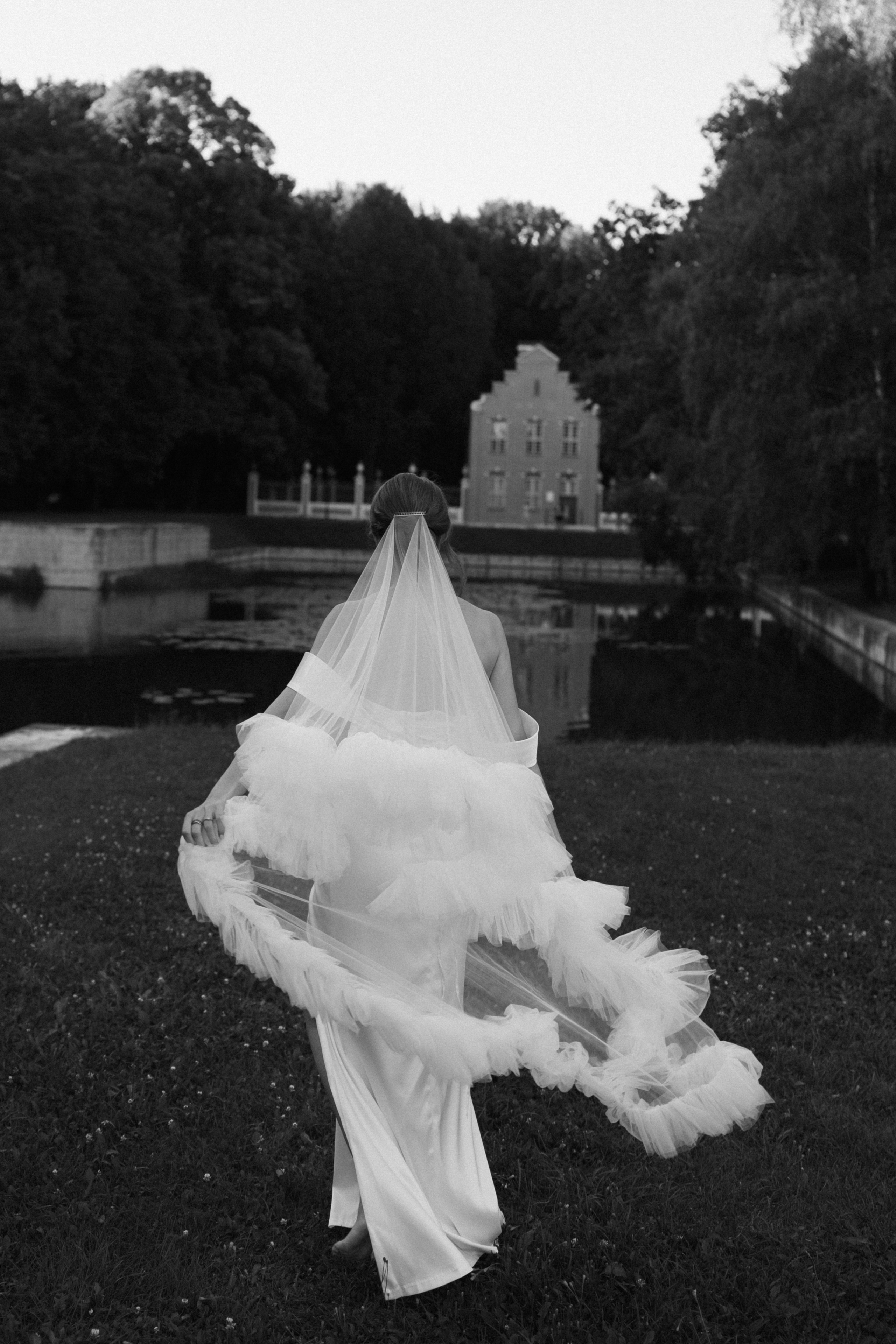 Анна и Никита | от. Twelve + Кусково + банкет. Свадебный фотограф Москва Анастасия Храмова