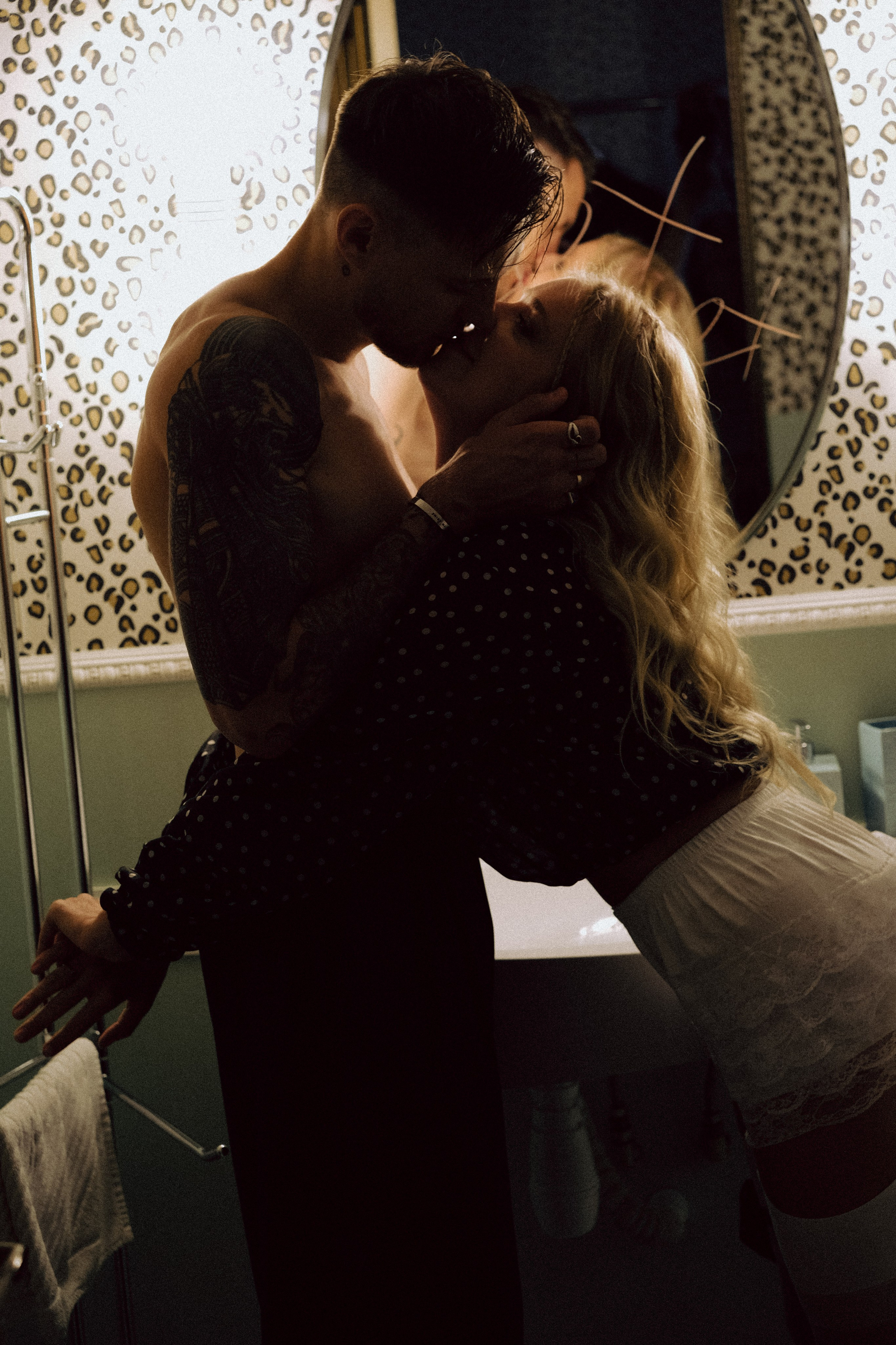 СВАДЕБНАЯ СЬЕМКА С КАБРИОЛЕТОМ В САНТК-ПЕТЕРБУРГЕ НА ПЕТРОГРАДКЕ В ОТЕЛЕ ПАНОРАМИКА. Профессиональный фотограф, Санкт-Петербург — Виктория Богомолова