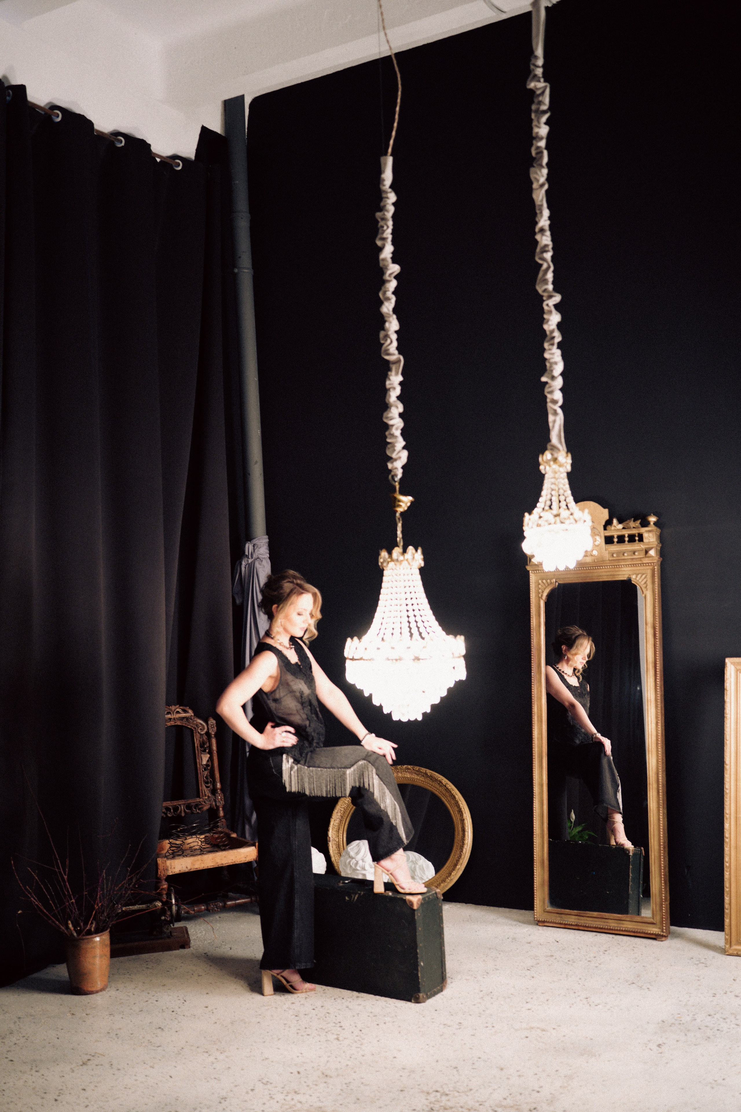 НОВОГОДНЯЯ ФОТОСЕСИИЯ В СТУДИИ ДЛЯ ДЕВУШКИ И ПРОГУЛКА ПО ЧЕРНЫШЕВСКОЙ. Профессиональный фотограф, Санкт-Петербург — Виктория Богомолова