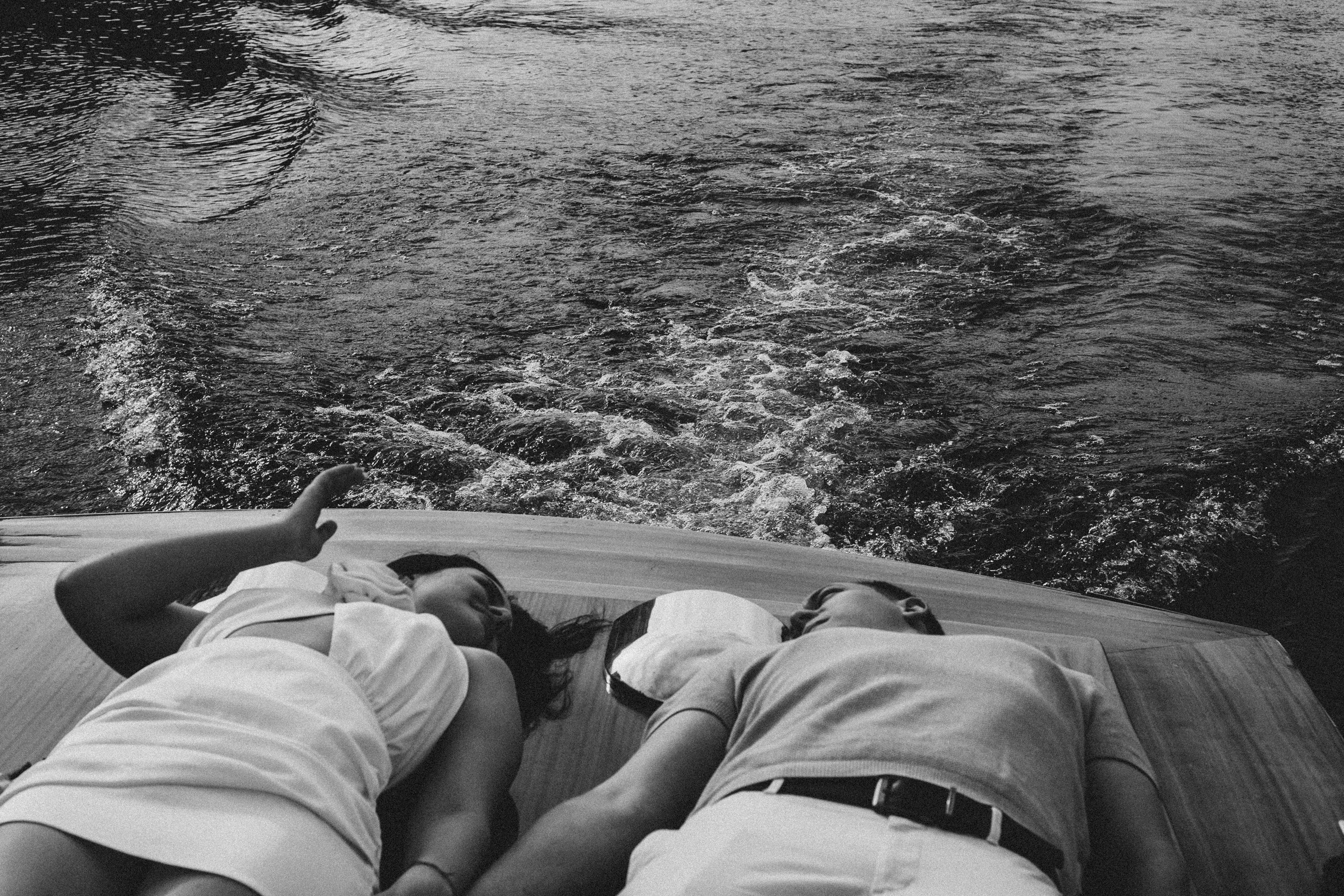 СВАДЕНБНАЯ СЬЕМКА НА КАТЕРЕ ПО КАНАЛАМ САНКТ-ПЕТЕРБУРГА И В АКВАТОРИИ НЕВЫ. Профессиональный фотограф, Санкт-Петербург — Виктория Богомолова