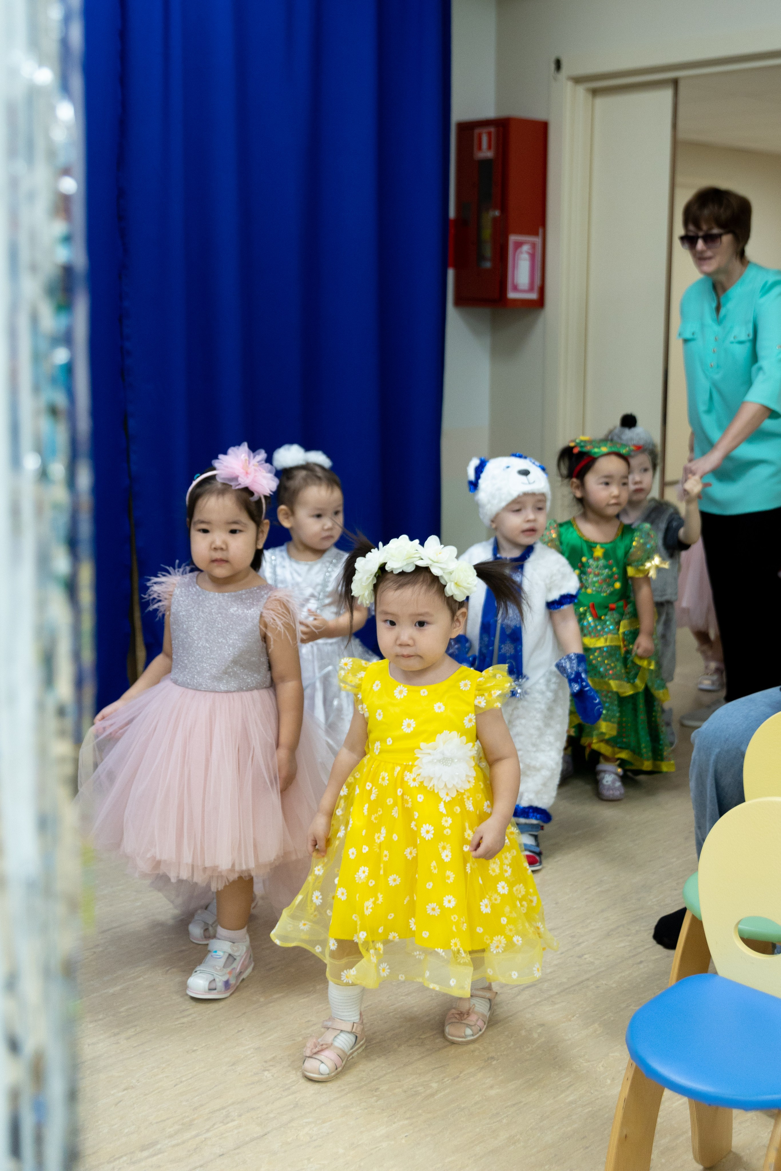 Младшие и средние группы. Литовкина Анастасия фотограф, выпускные альбомы г. Мирный