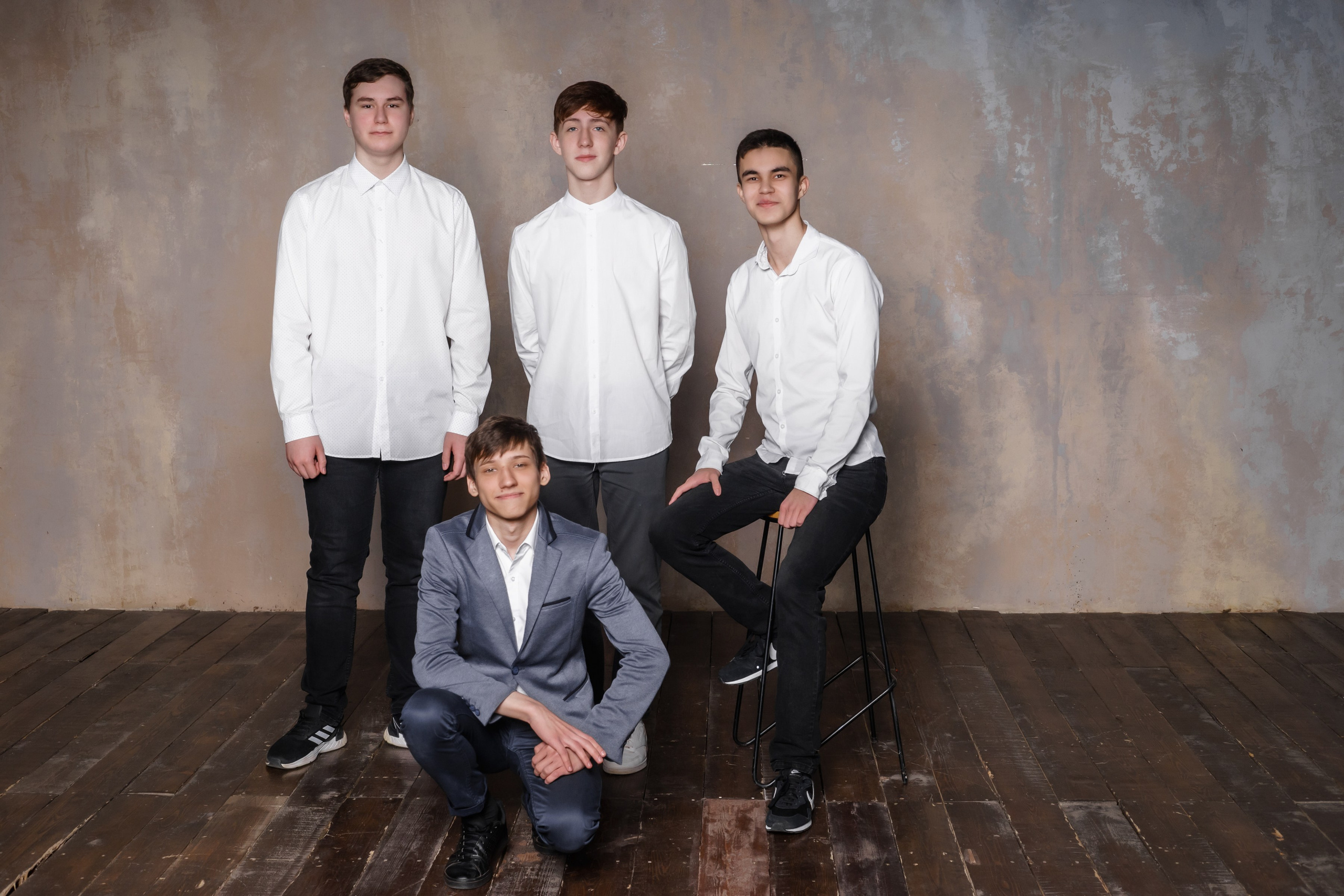 СТУДИЯ «Культура» сьемка для альбома СОШ 57 -11кл. Ольга Плаксина фотограф в Саратове