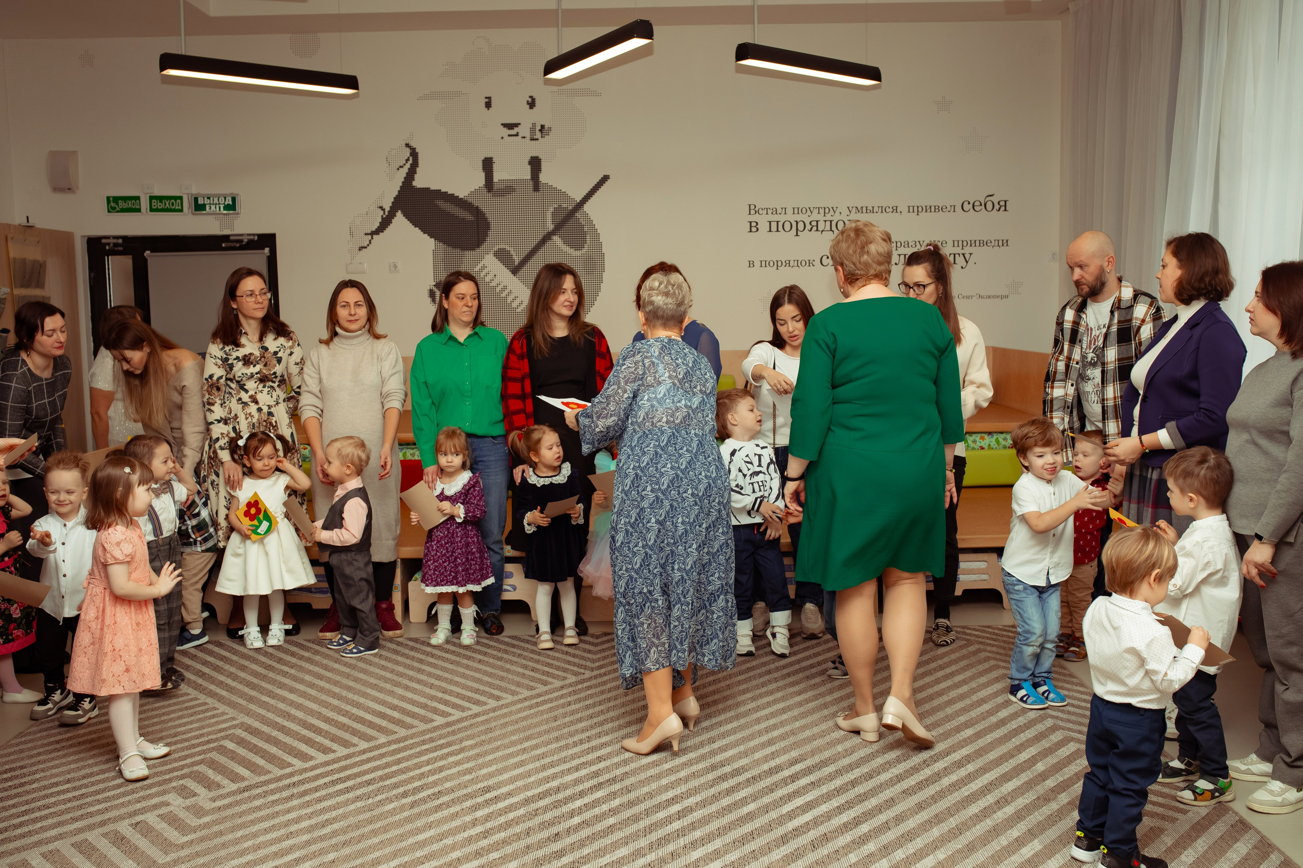 Праздник весны в детском саду. Семейный и детский фотограф в Москве Дорогова Екатерина