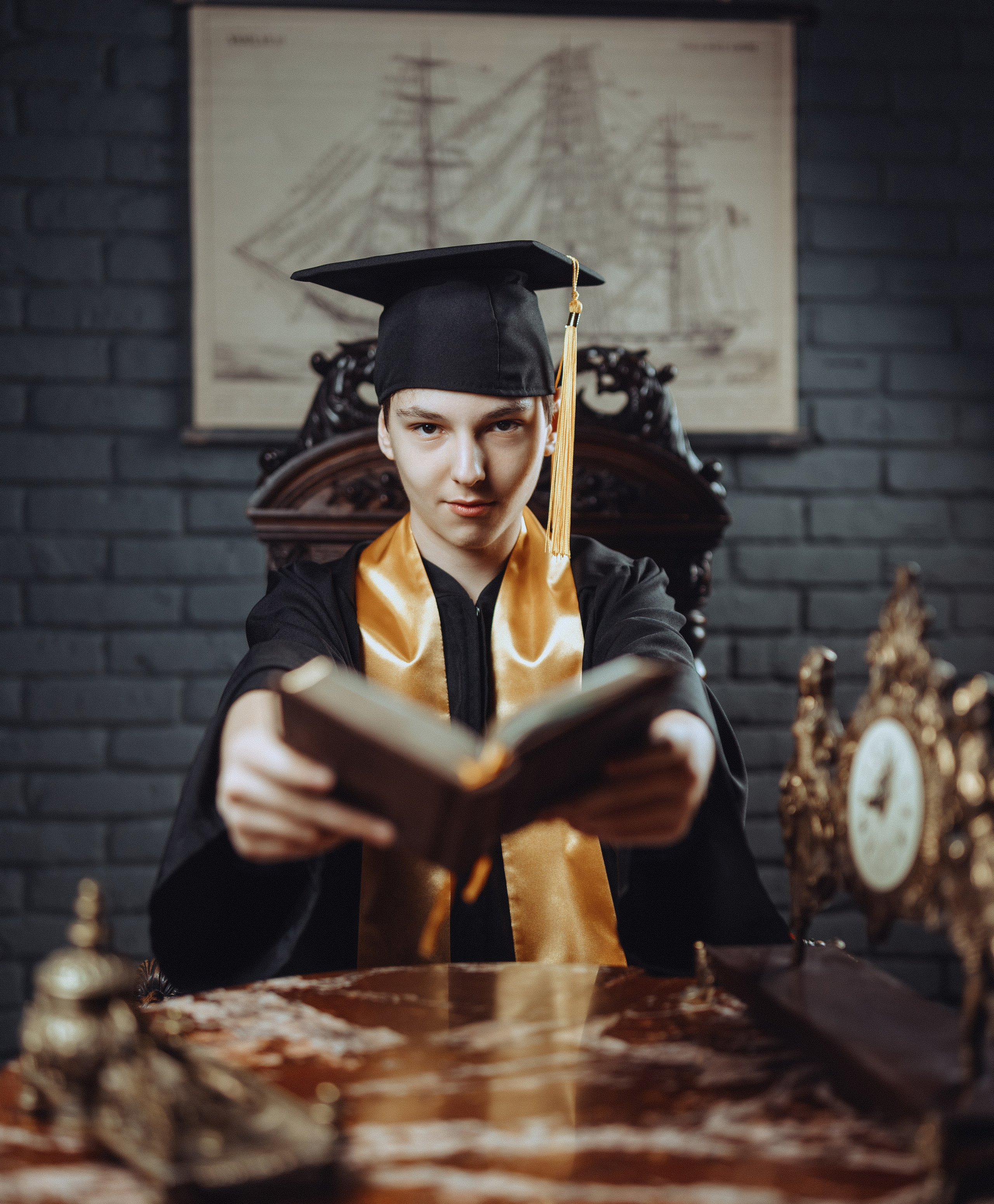 Стилизованный выпуск лицея. Фотограф Олег Сотник