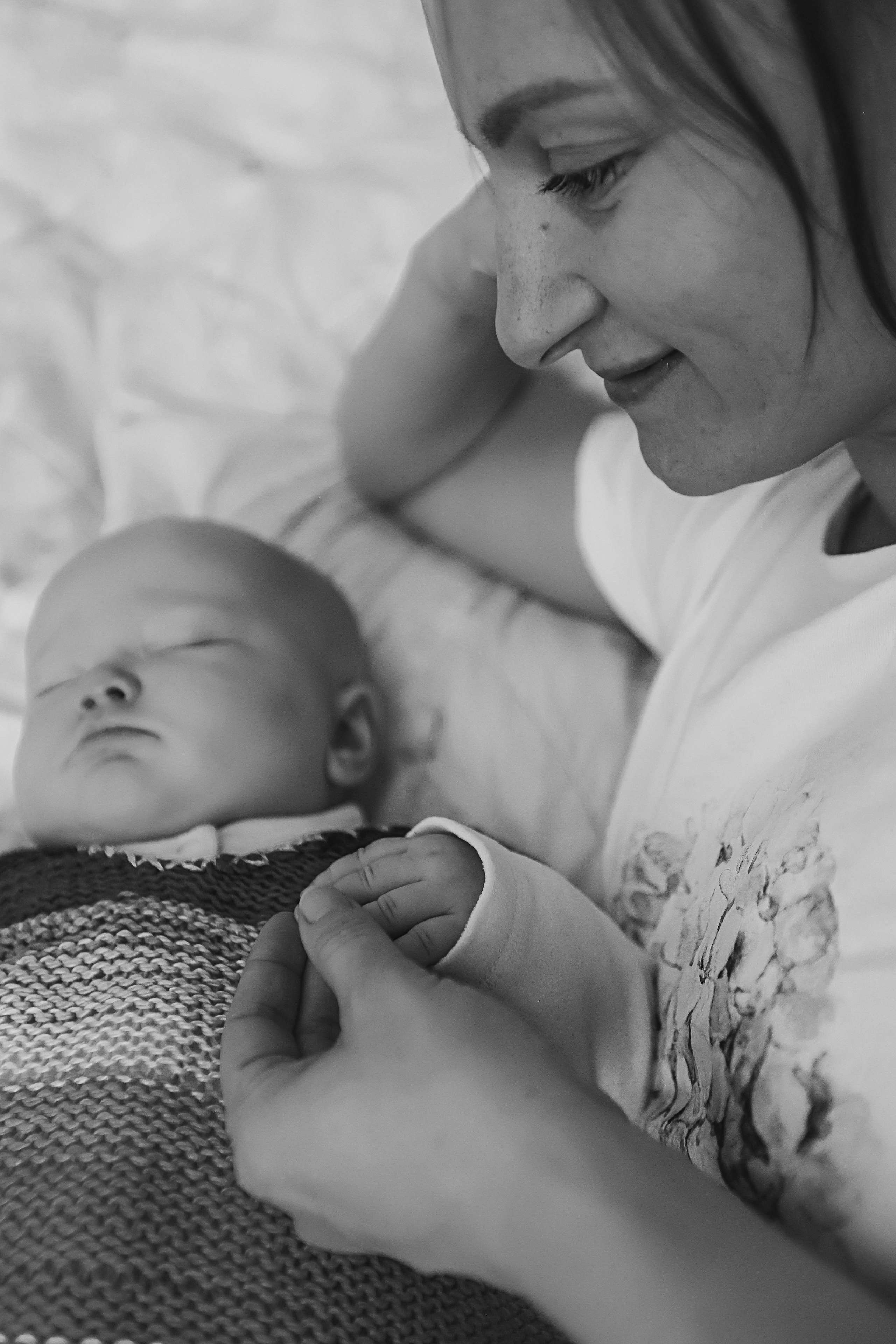 Большая семья репортаж. Семейный фотограф Тюмень, фотограф на роды Салмина Мария