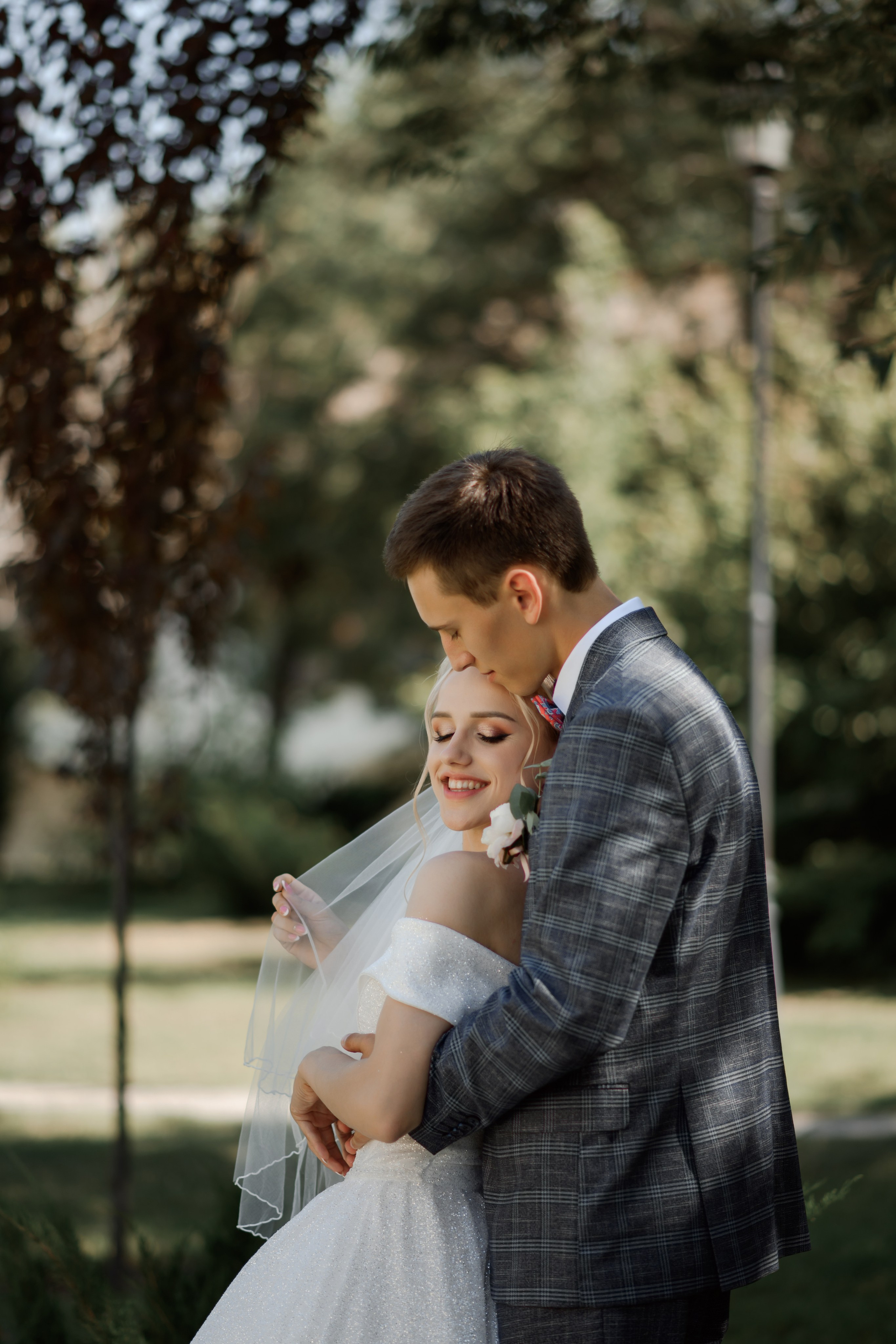 B & A. Свадебный фотограф в г. Астрахань. Так же выезжаю в другие города