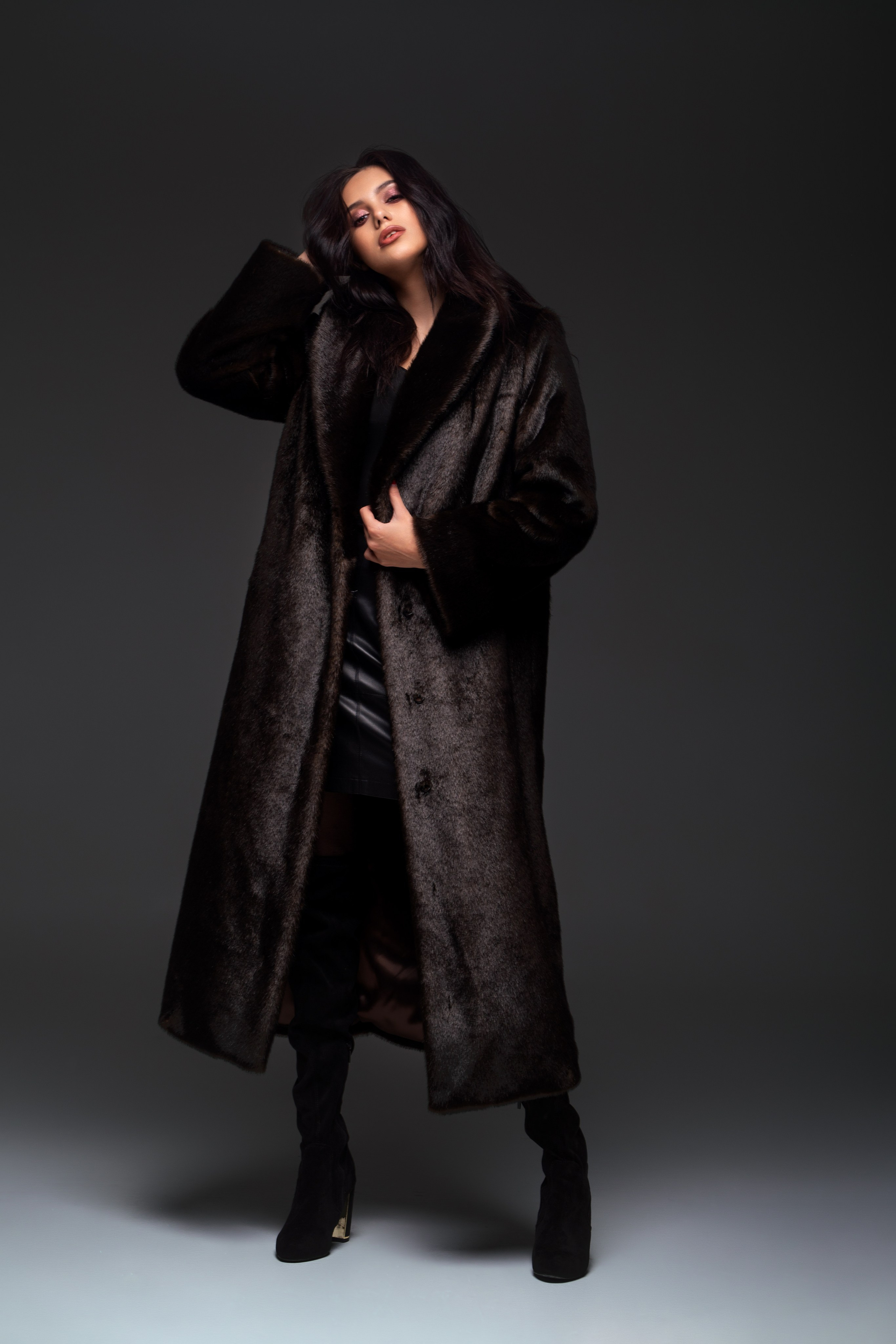 Съемка с Марианной в студии на циклораме в формате для «себя»