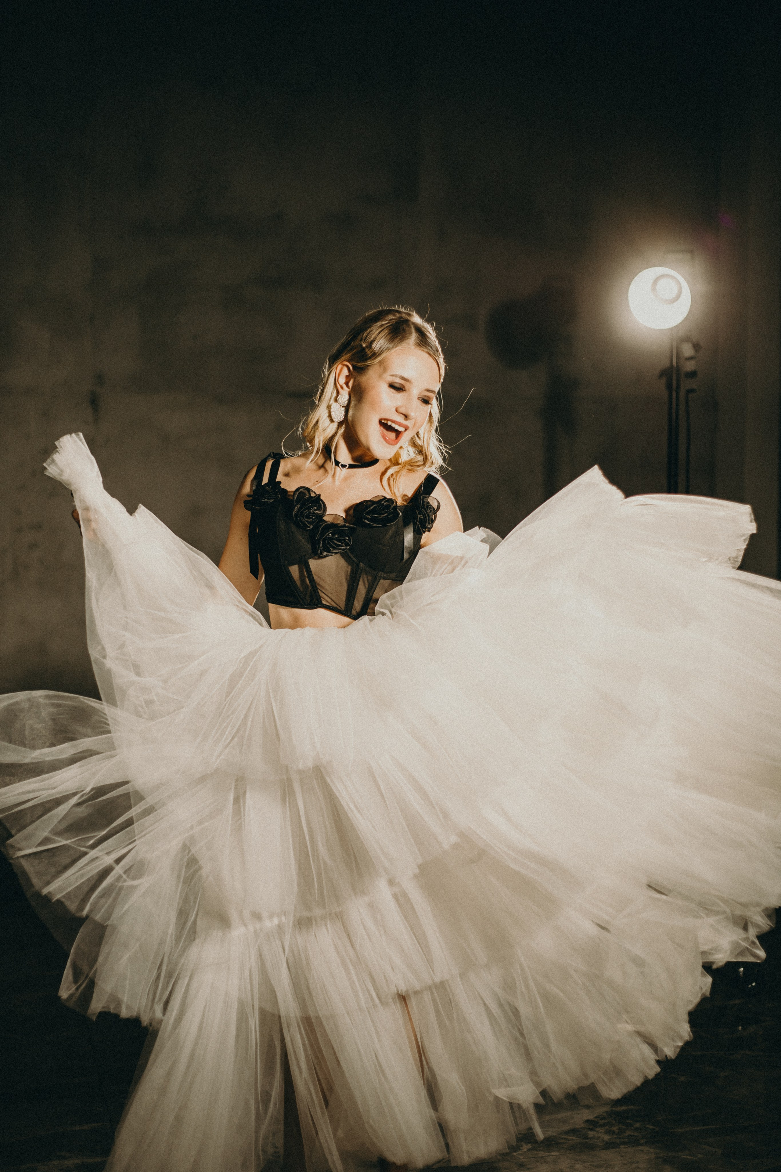 Wedding love-story в студии. Портретный и семейный фотограф в Саратове Елена Шустова