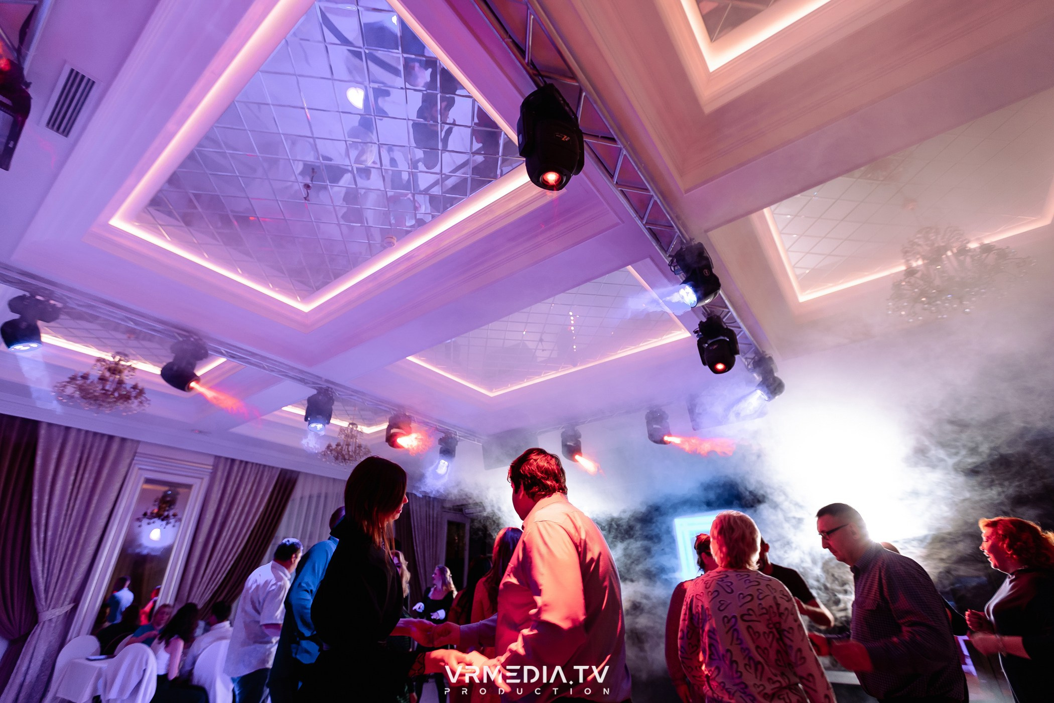 Выходные в ресторане «Лазурный берег»