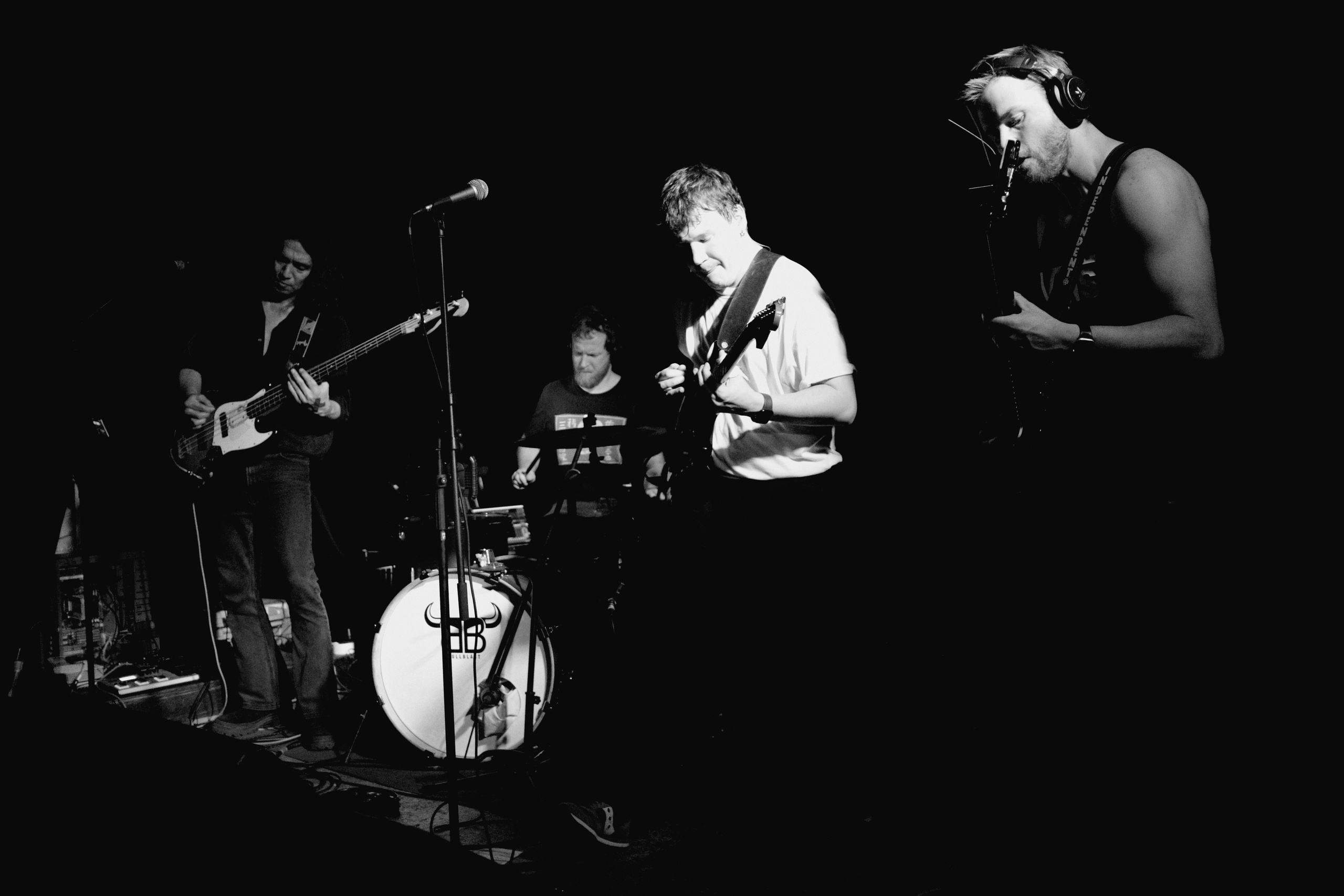 RASPUTNIKI. 20.12.2025. Репортажный фотограф в Санкт-Петербурге Даниил Могута