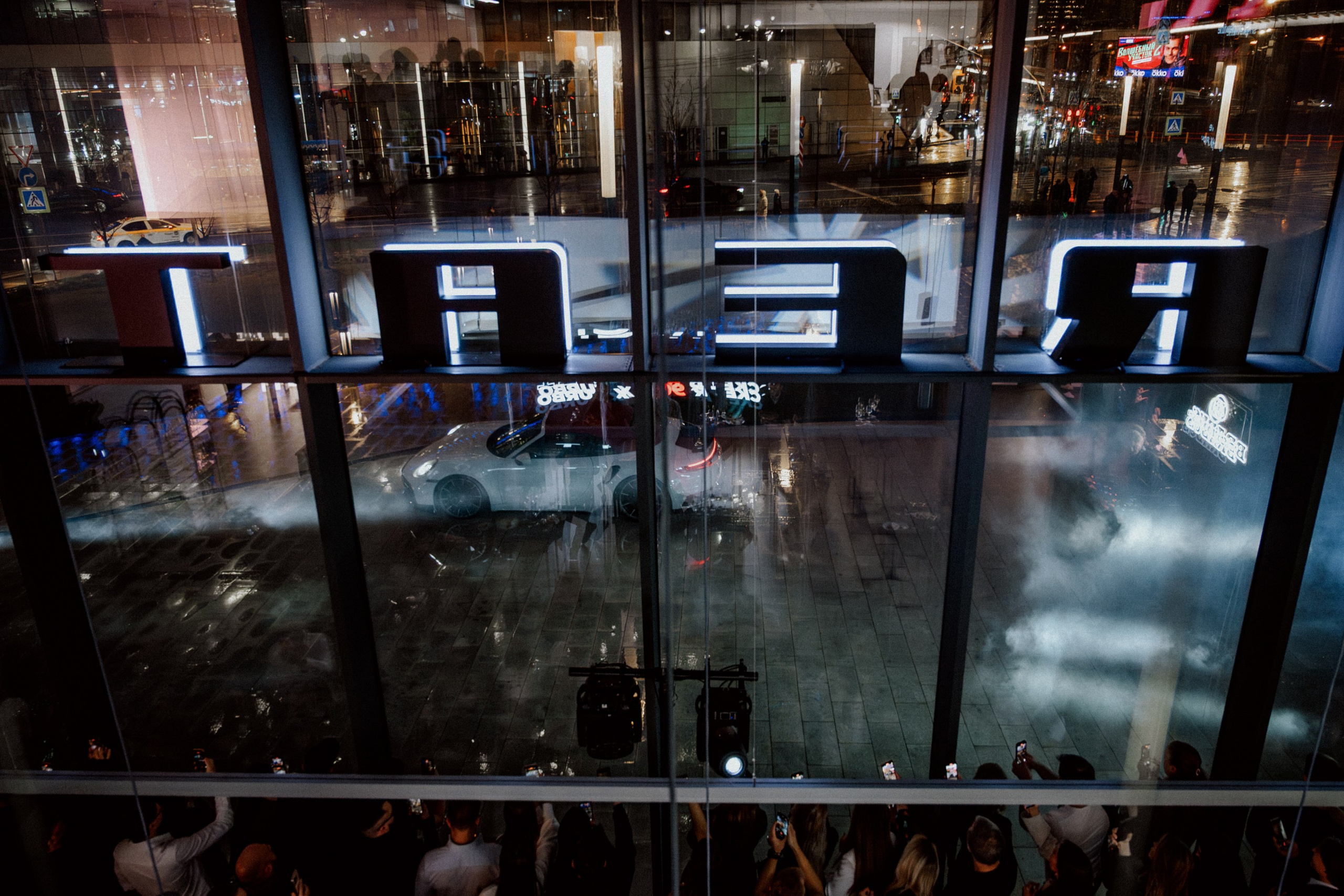 BRABUS X GREATS. Бэкстейдж и репортажный фотограф в Москве Артем Онацко