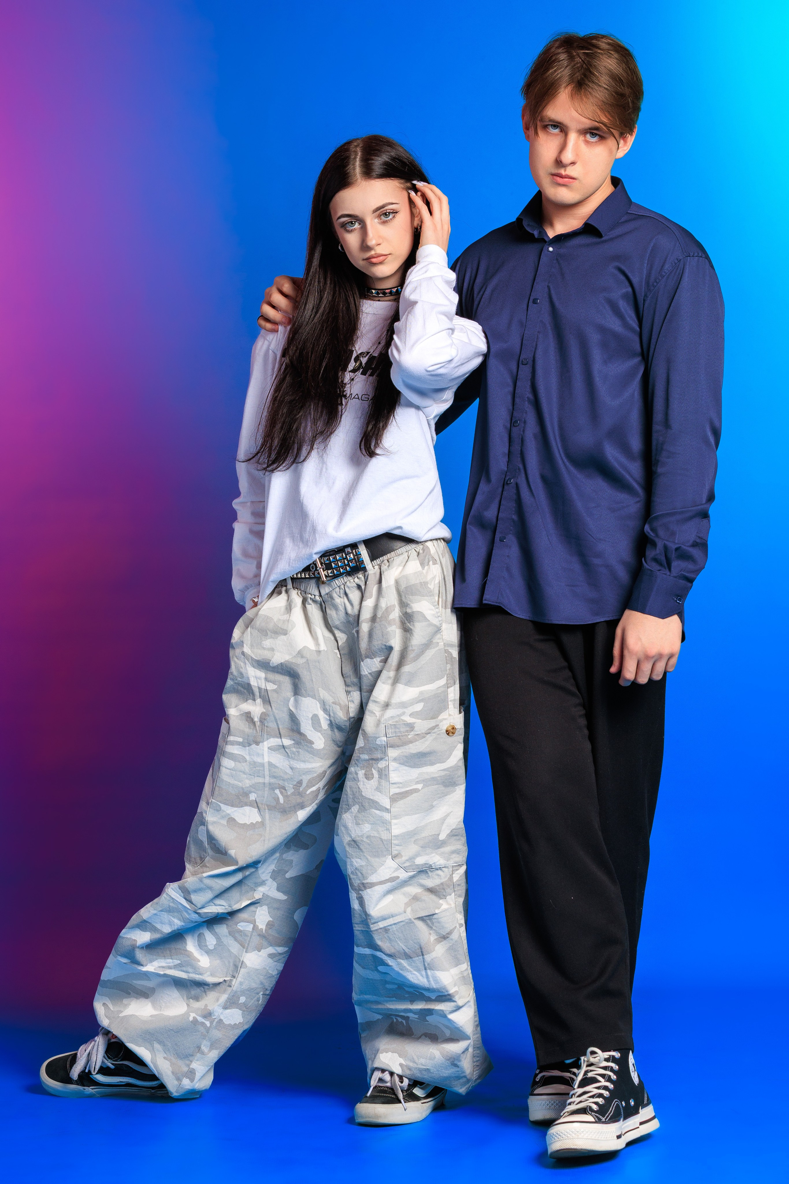 Смотреть фотки в фотостудии. Выпускные альбомы Геленджик, Новороссийск, Краснодар, Туапсе