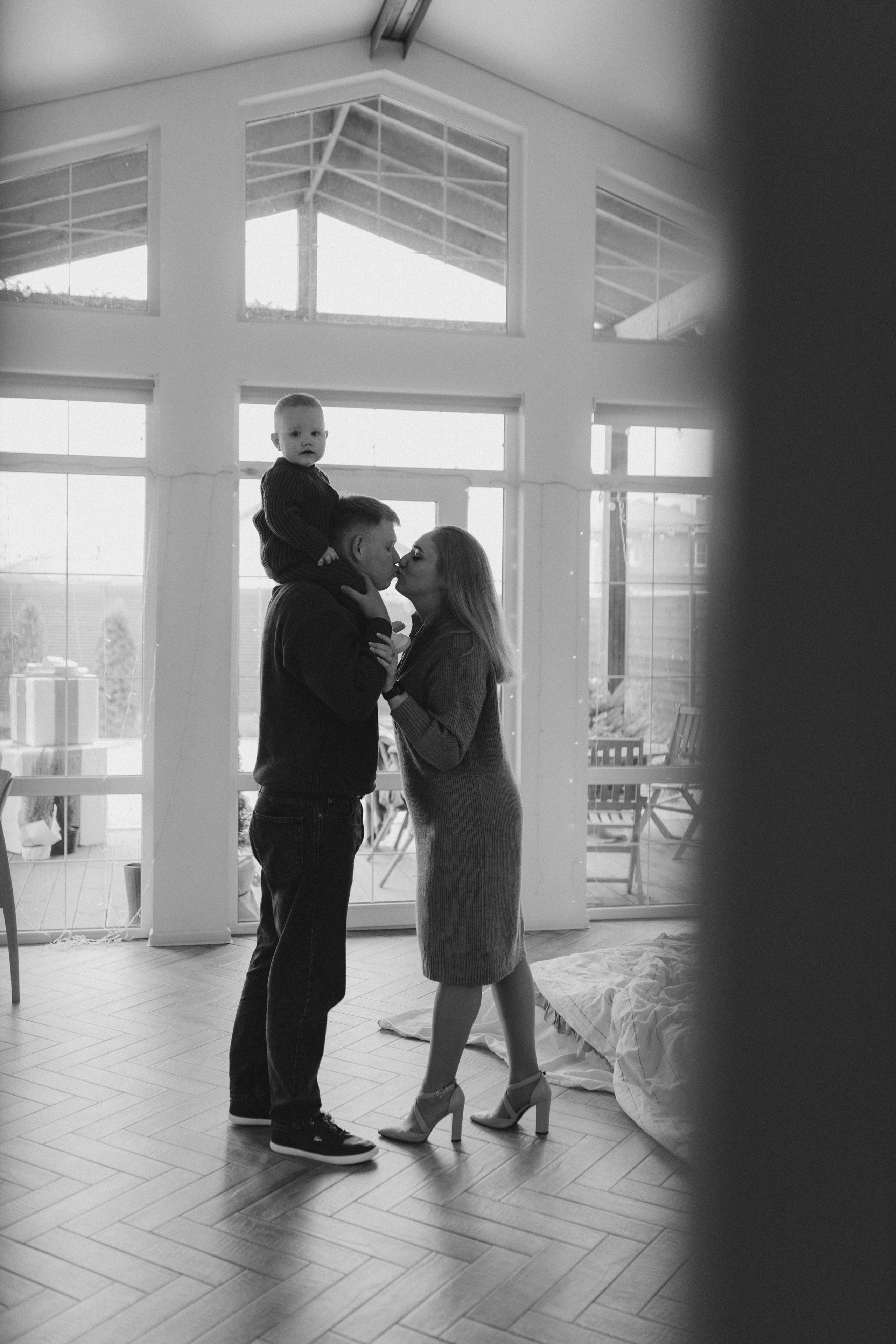 Юля, Даниил и Глебушка. Семейный фотограф и фотограф на роды в Ростове-на-Дону Мухина Виктория