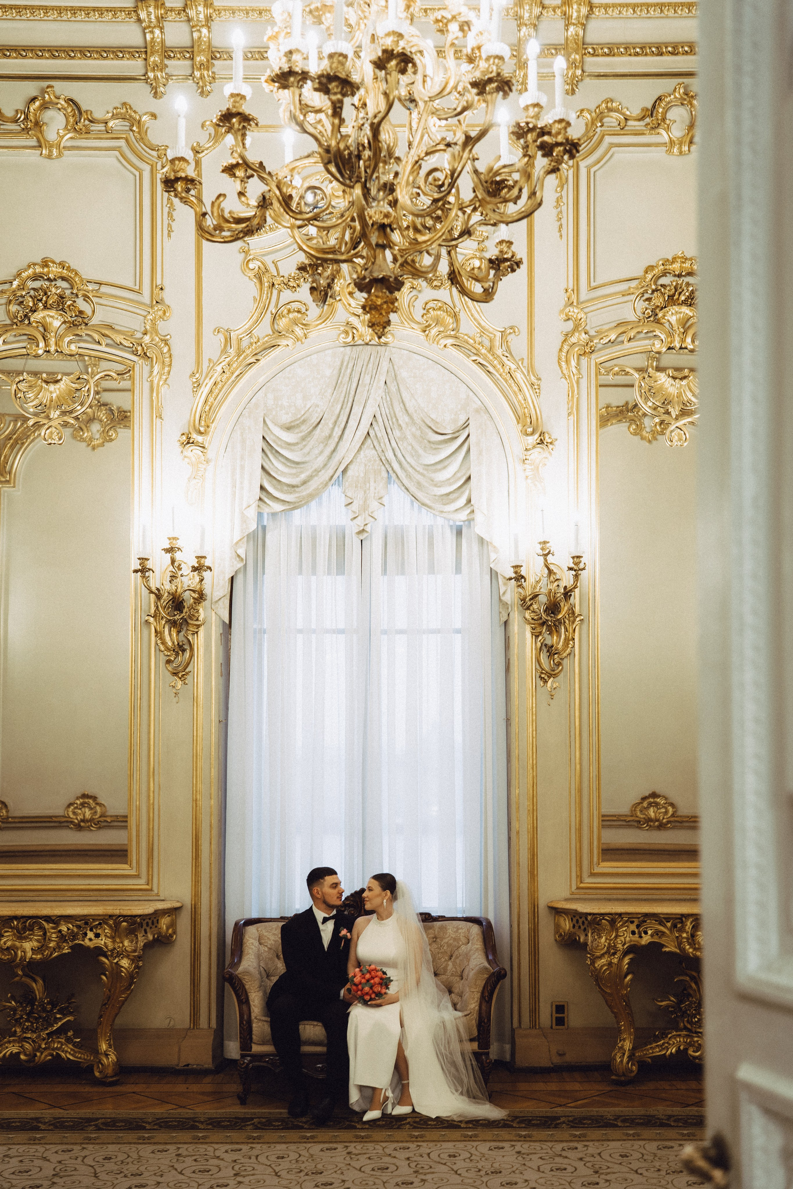 СВАДЕБНАЯ СЬЕМКА В ПЕВОМ ДВОРЦЕ БРАКОСОЧЕТАНИЯ. Профессиональный фотограф, Санкт-Петербург — Виктория Богомолова