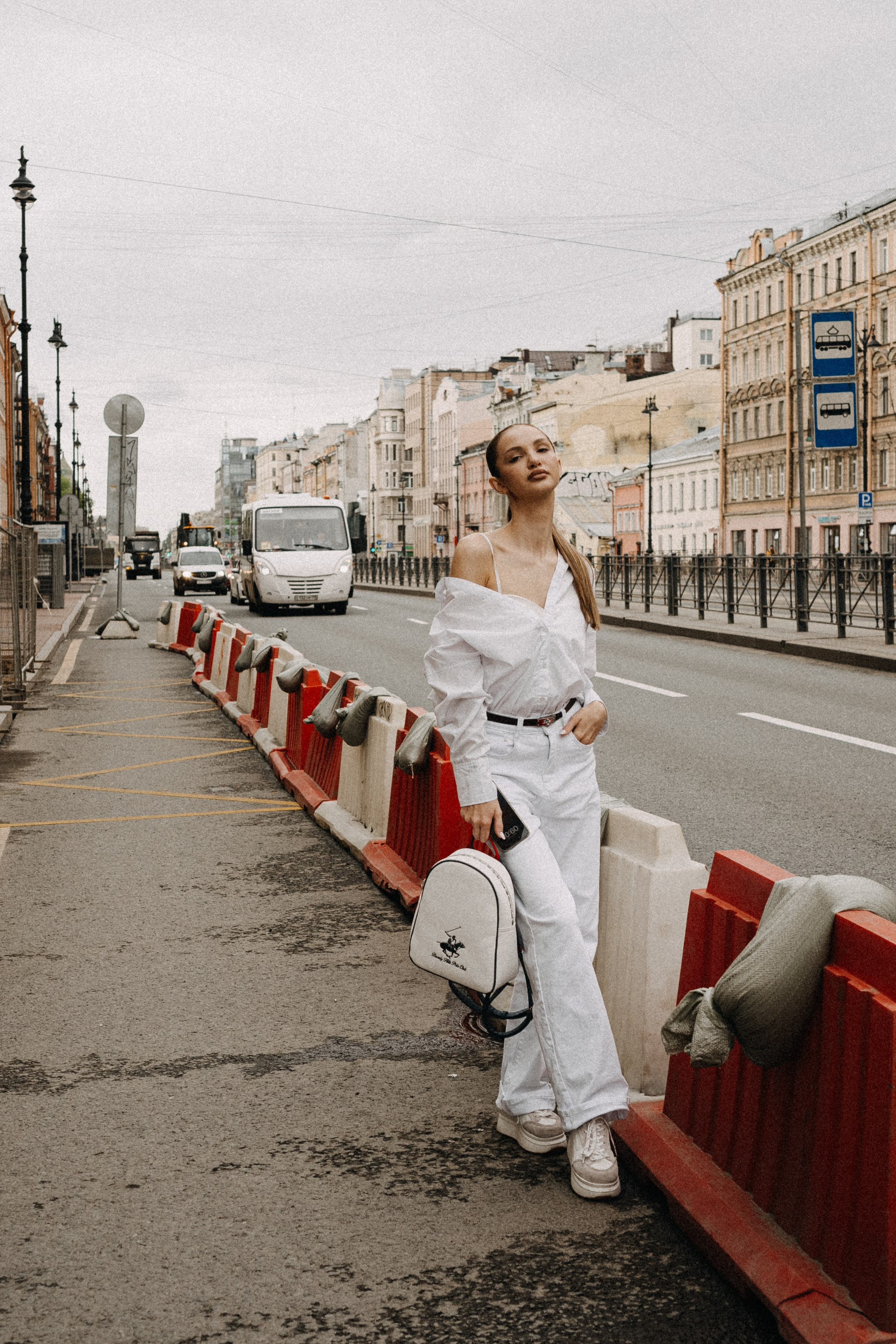 МЫ ГУЛЯЛИ ПРО КРЫШАМ ПИТЕРА. Профессиональный фотограф, Санкт-Петербург — Виктория Богомолова