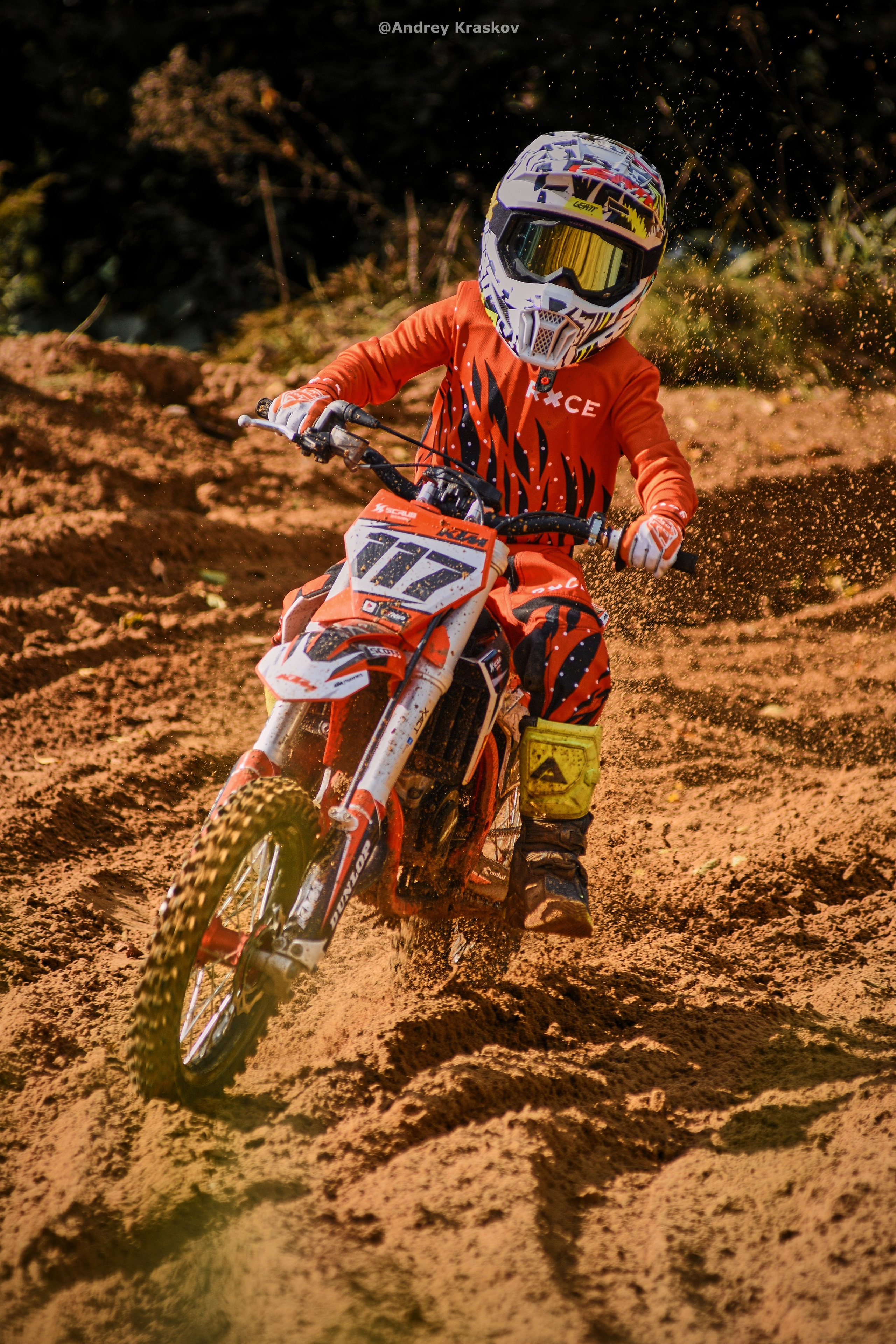 Мотокросс в городе Чкаловск. Фотограф Красков Андрей