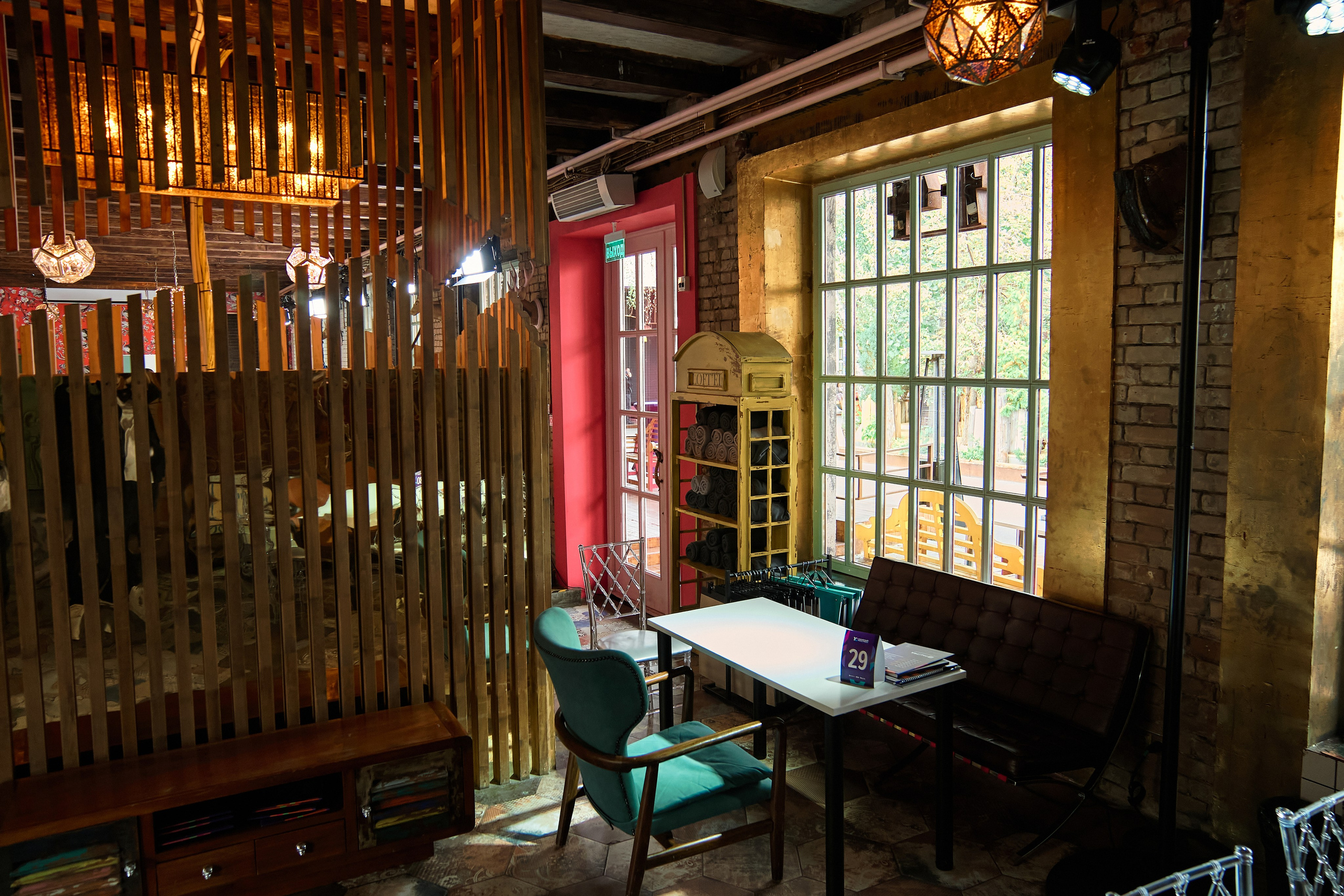 Обойный конгресс 10 (Palitra) 2024. Yankovski_001