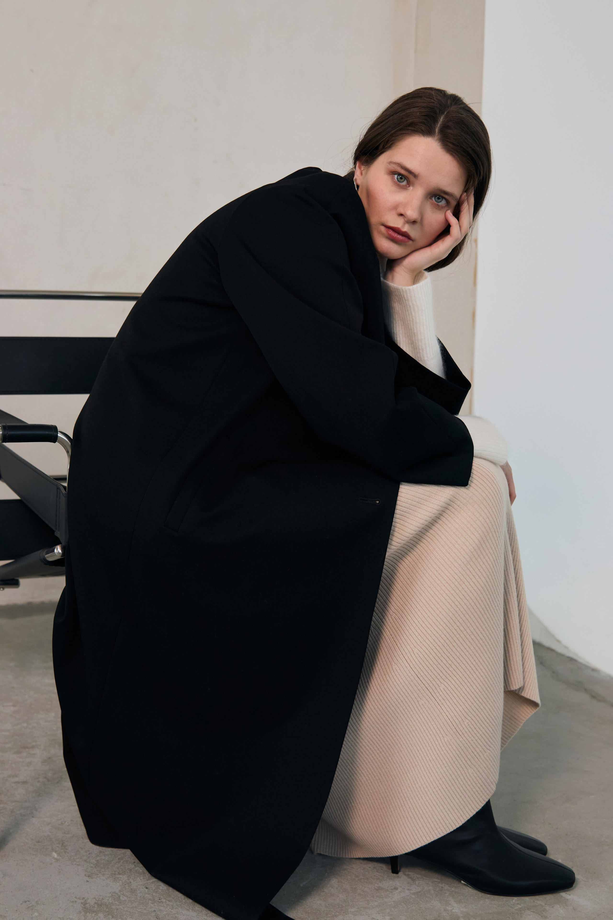 Верхняя одежда. Лукбук — весна. Визажист для брендов, Фэшн продюсер Олеся Глушкова