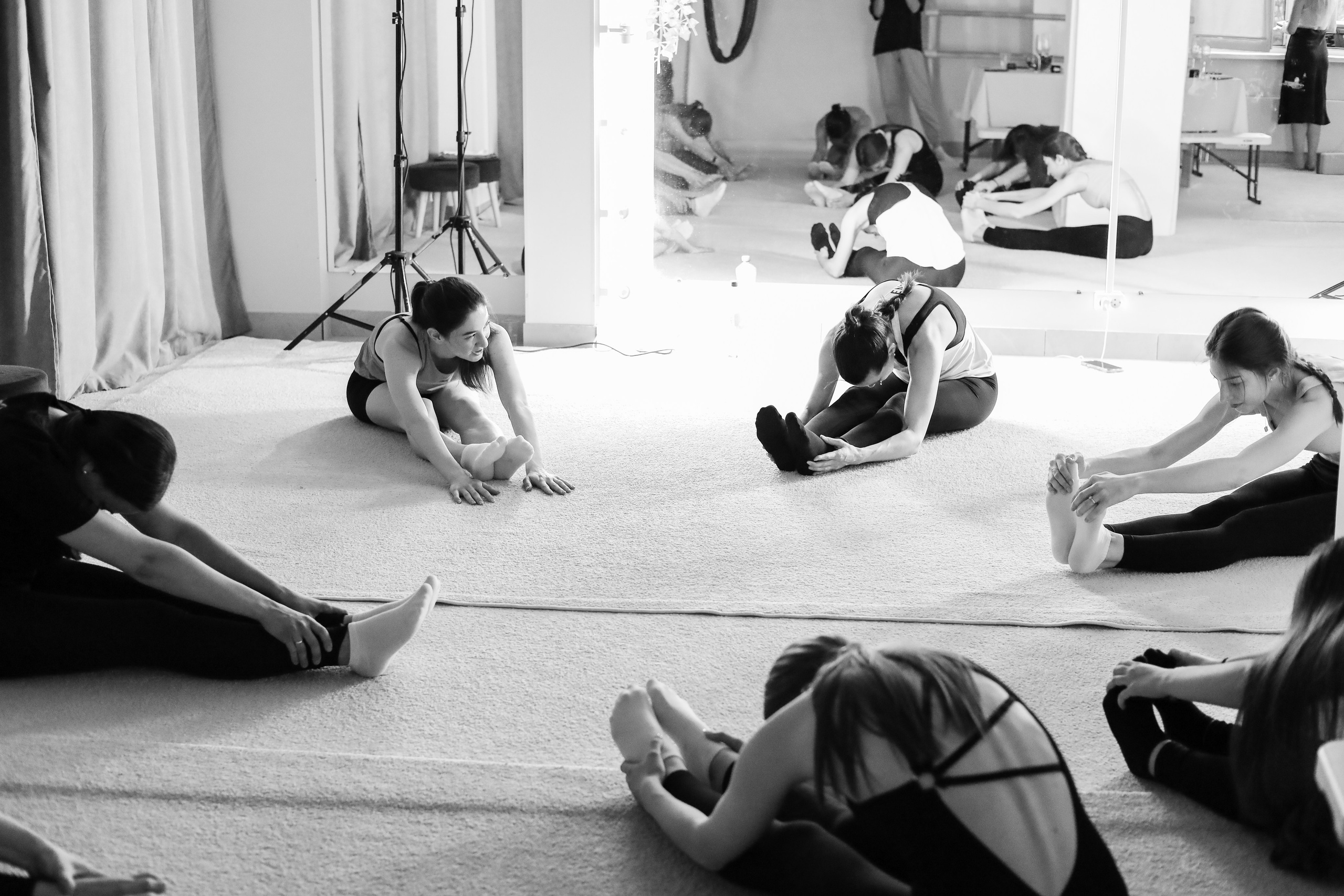 Арт-терапия + аэройога. Фотограф Надршина Лилия