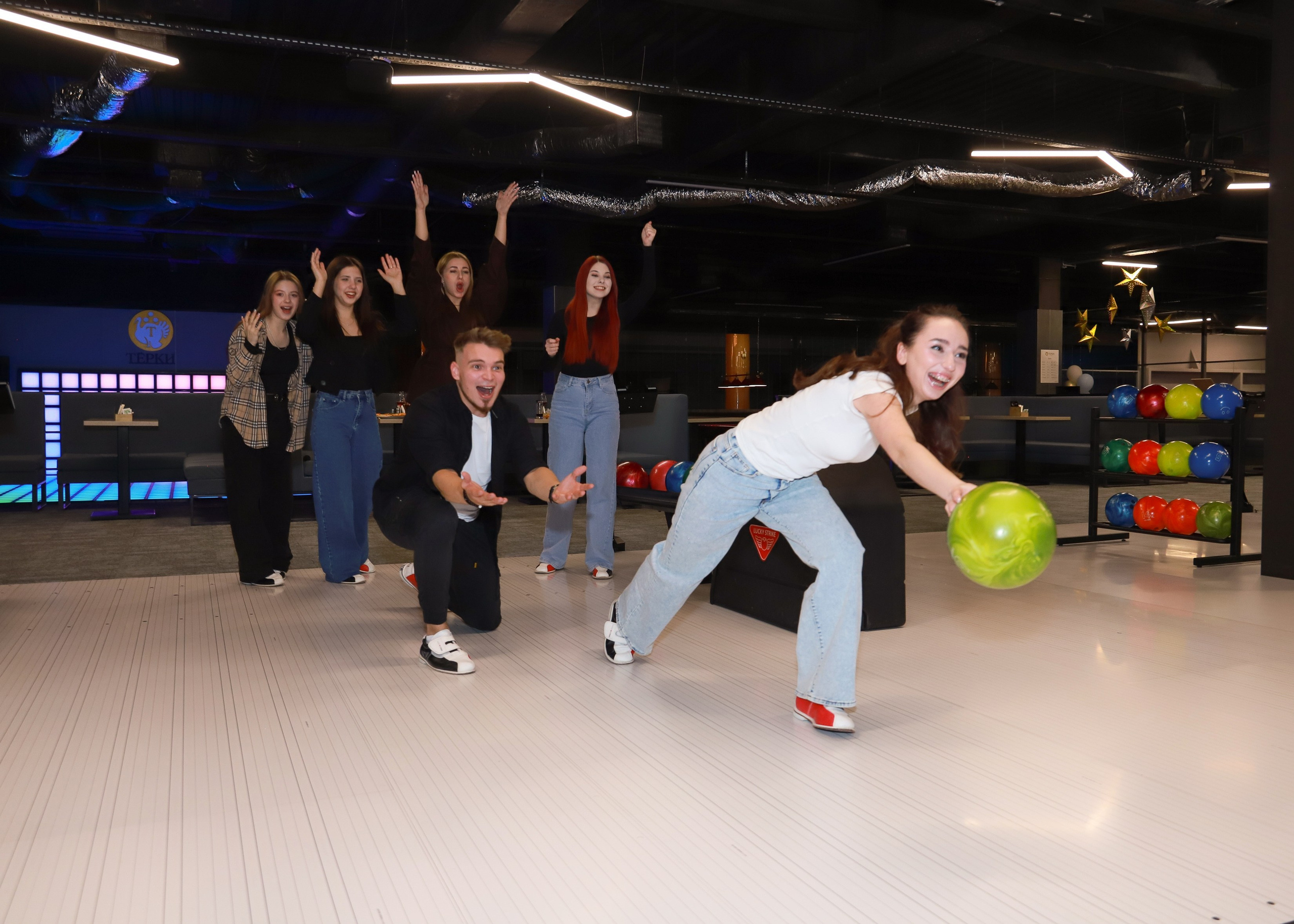 Медийный боулинг в Терки. Фотограф Юлия Мальцева