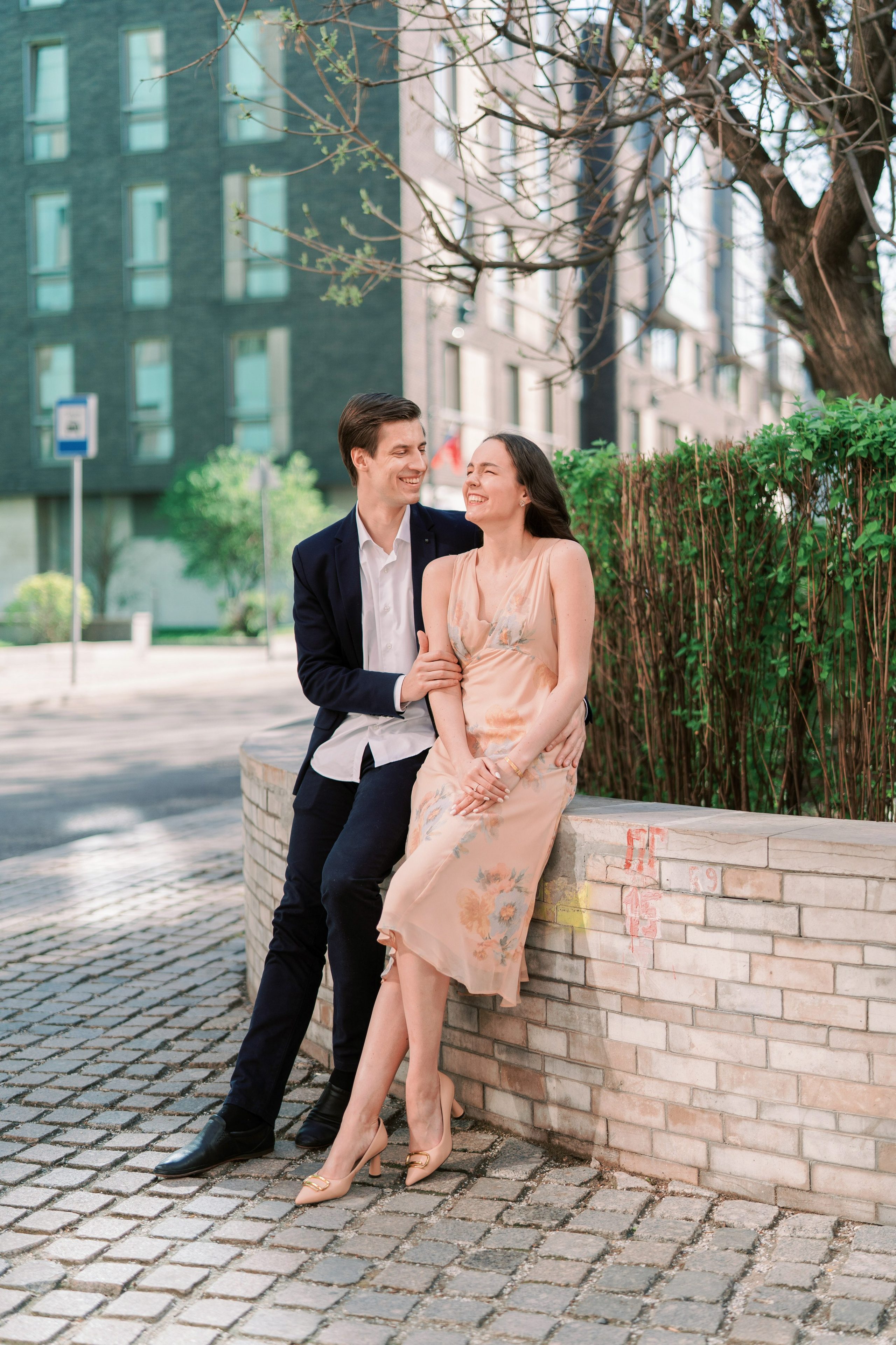 Лавстори, предствадебная прогулка в Москве, свадебный фотограф