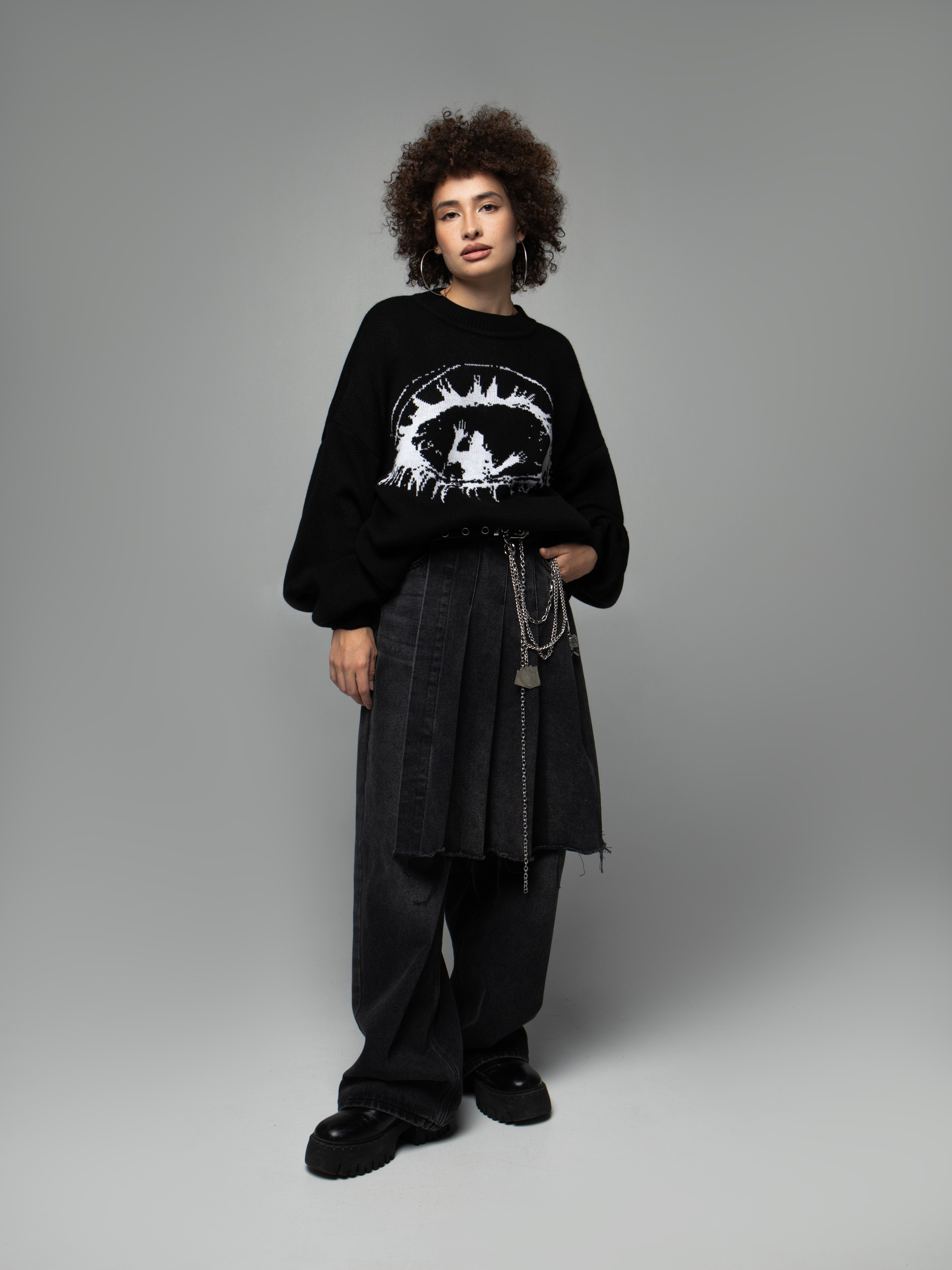 КАТАЛОГ | серый фон. RUNA production — стильные съемки для брендов