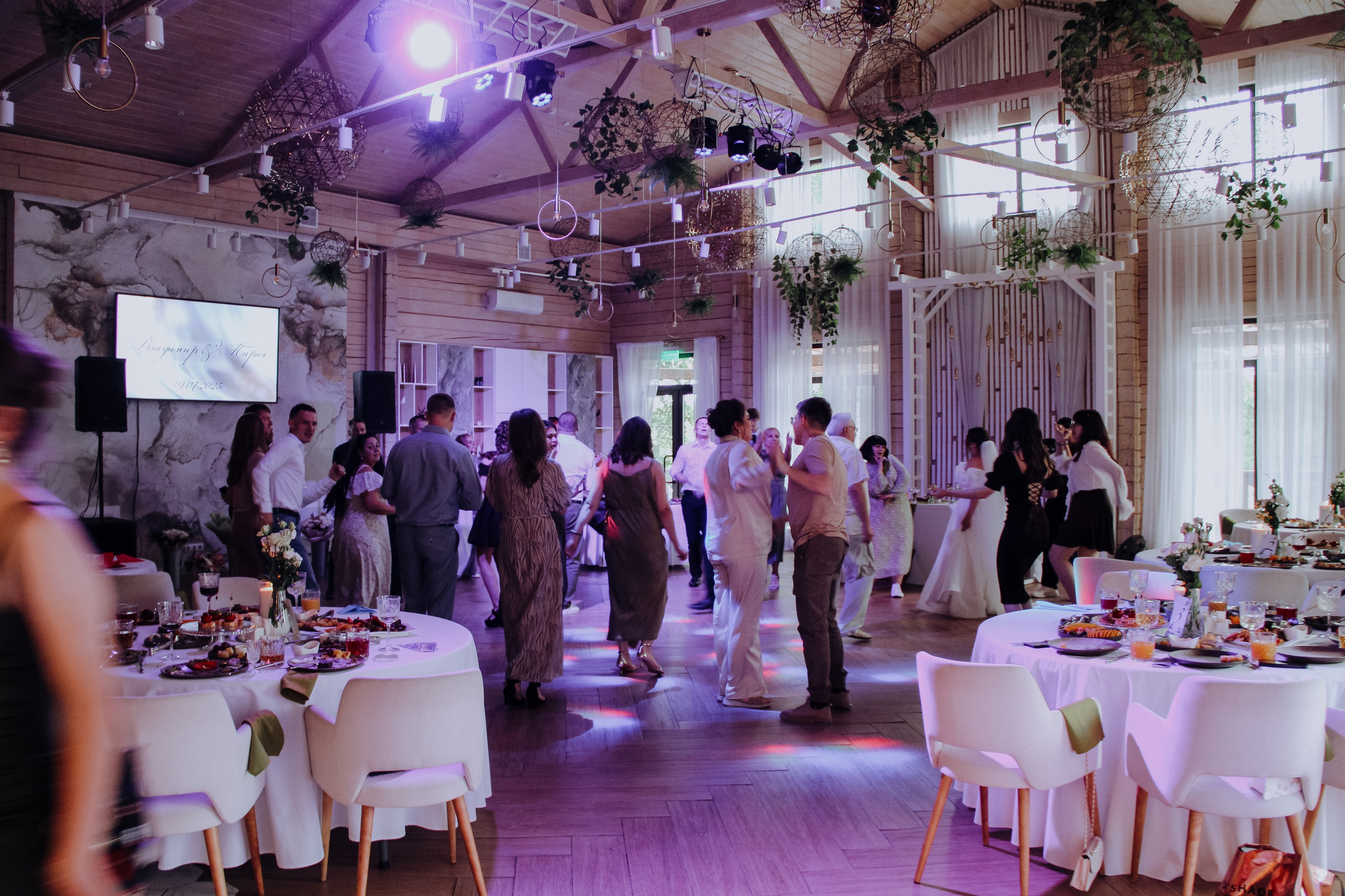 Свадебная история Марии и Владимира. Семейный фотодуэт Ирина и Николай Власьевы. Фотосессии в Новосибирске