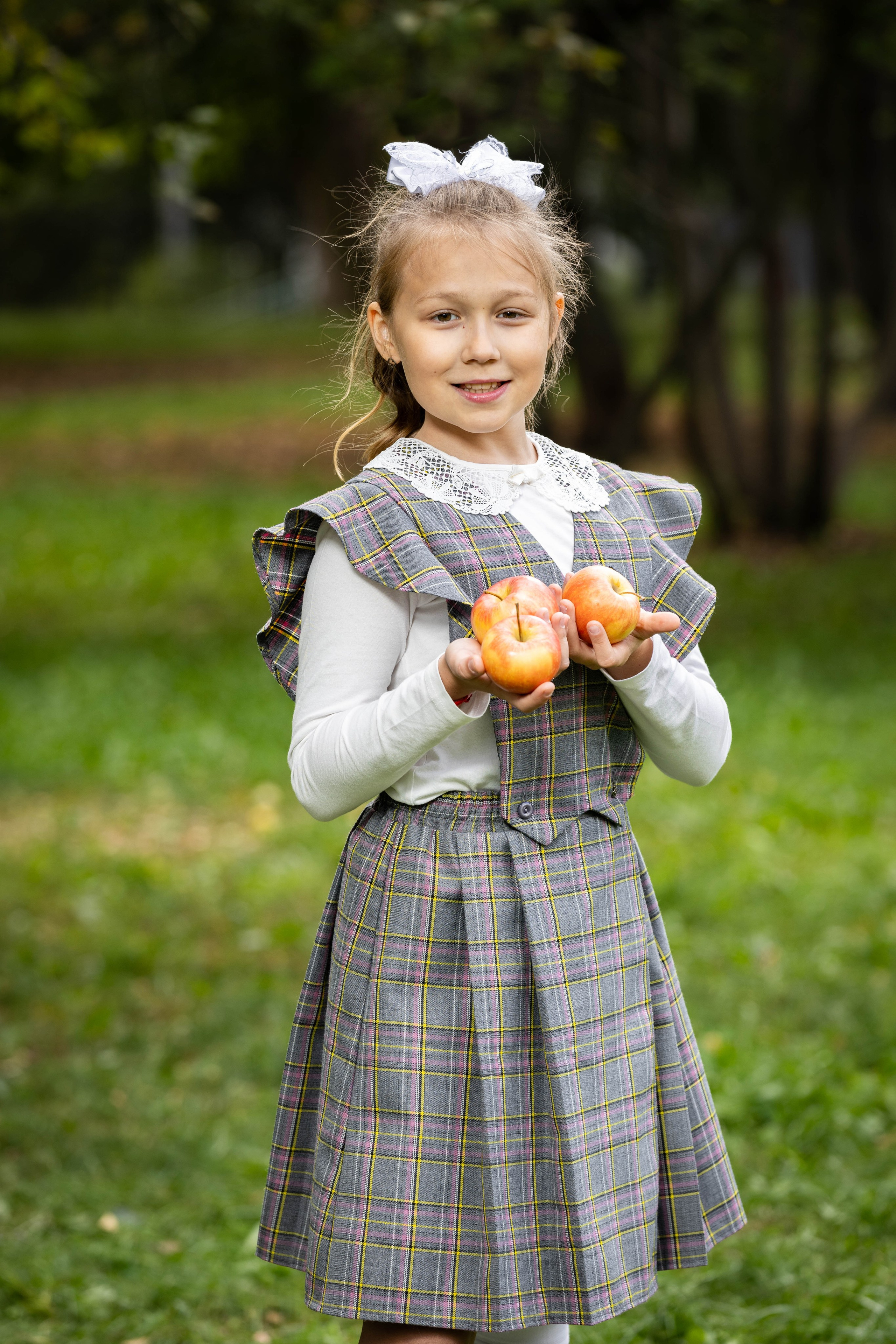 Начальная школа на природе образы. Выпускные альбомы в г. Самара, Самарская область