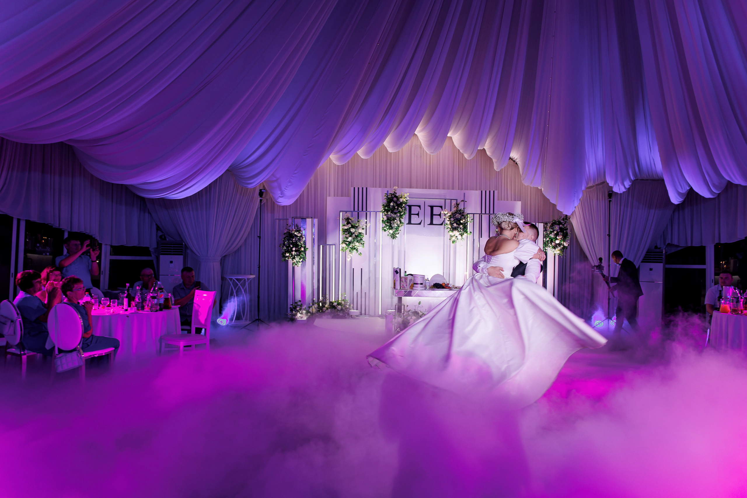 Екатерина и Евгений. Свадебный фотограф в Омске Яна Савина