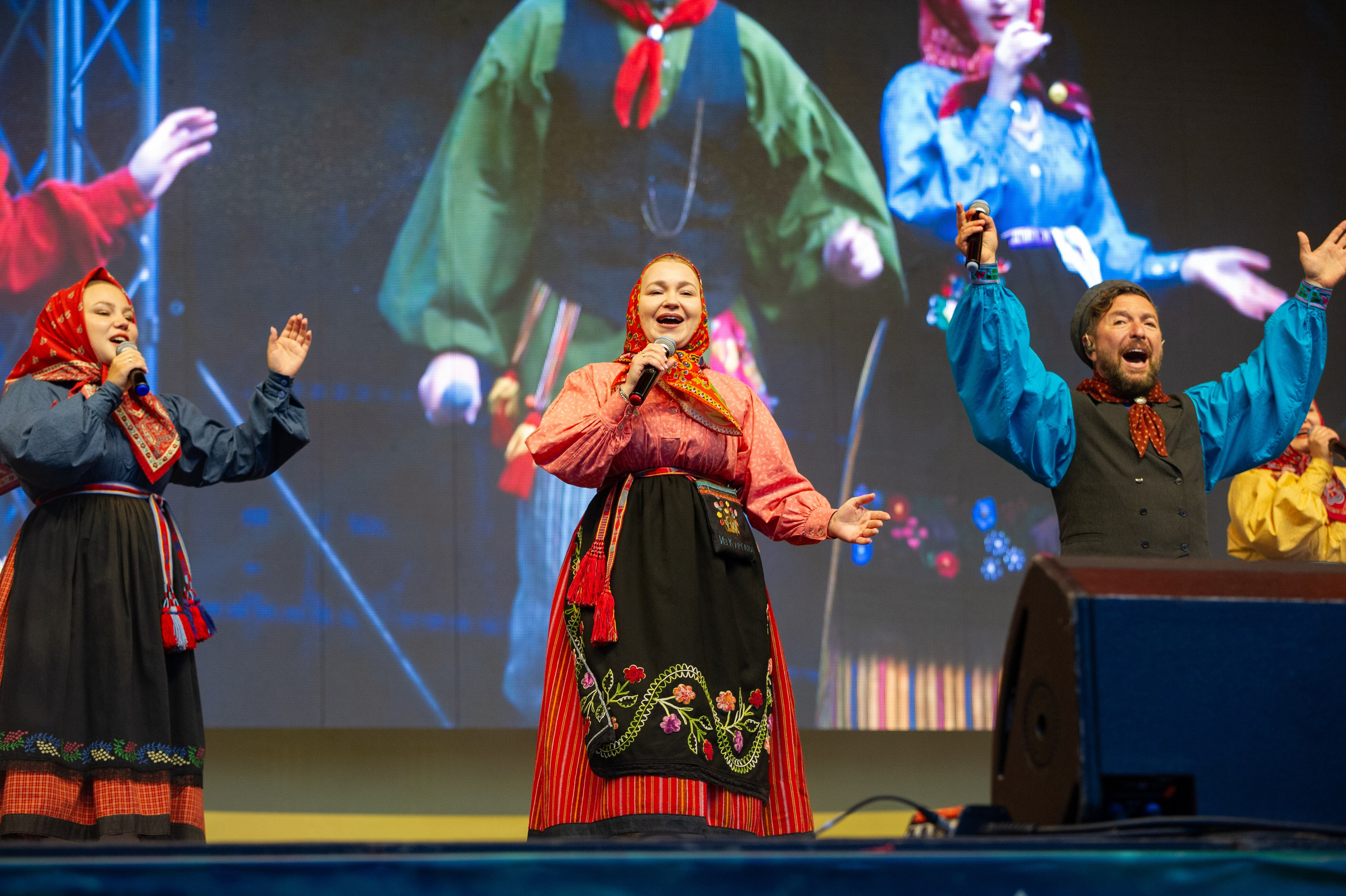 Цветень на бажовском фестивале. Фотограф Шариков Илья