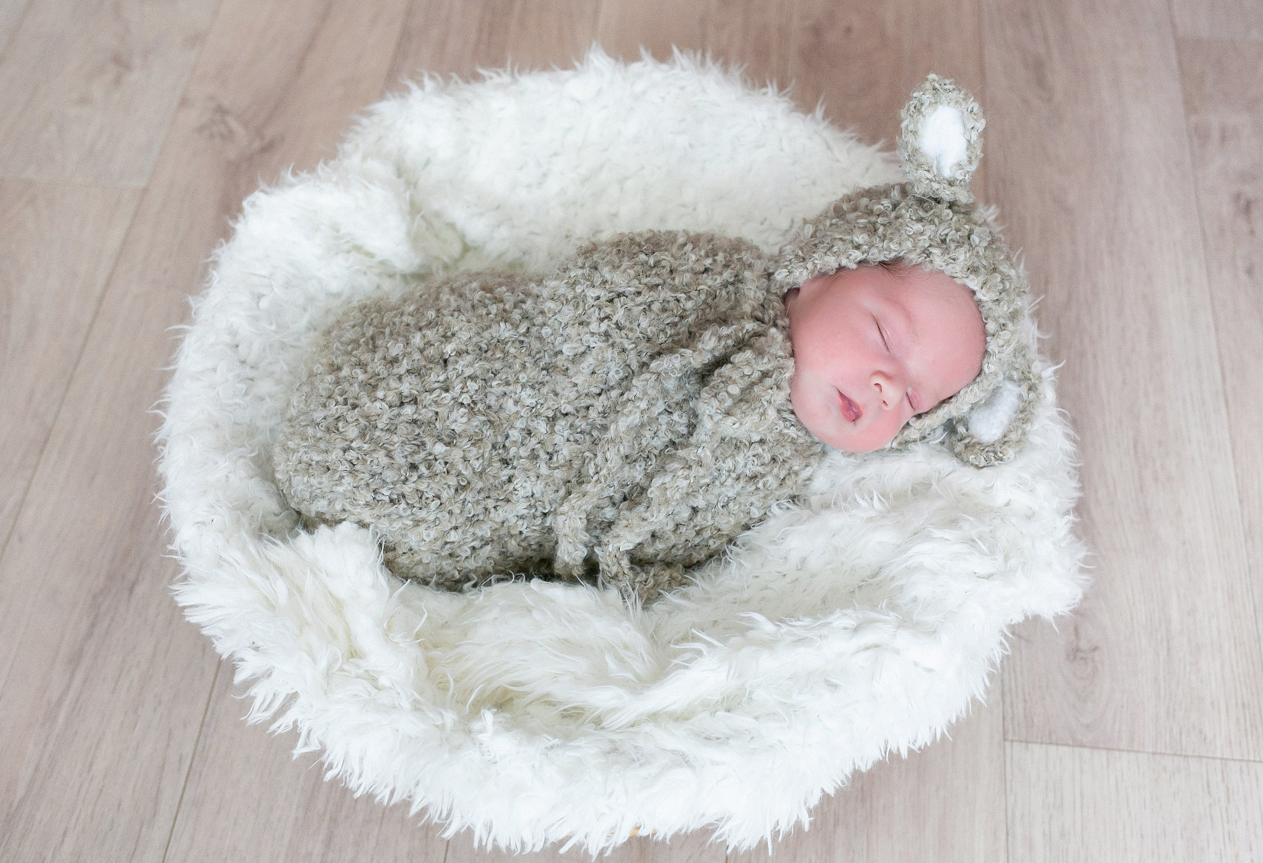 Новорожденные. Фотограф новорожденных и семейный фотограф НСО г. Бердск Марина Львова