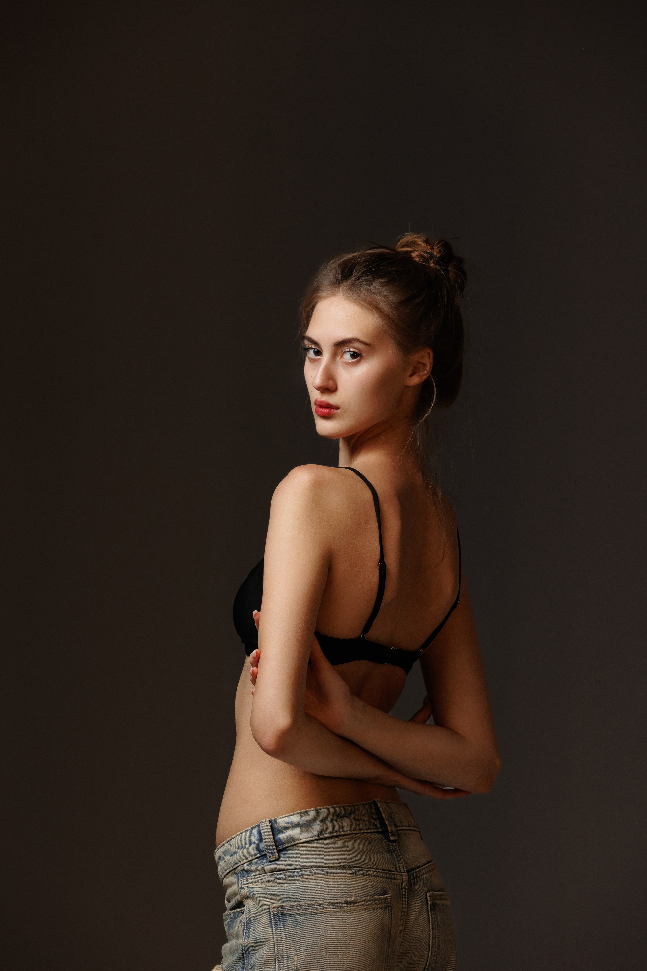 Fashion Photoshoot in Dubai — Professional Studio Photography. Evgen Yatsenko — Photographer in Dubai