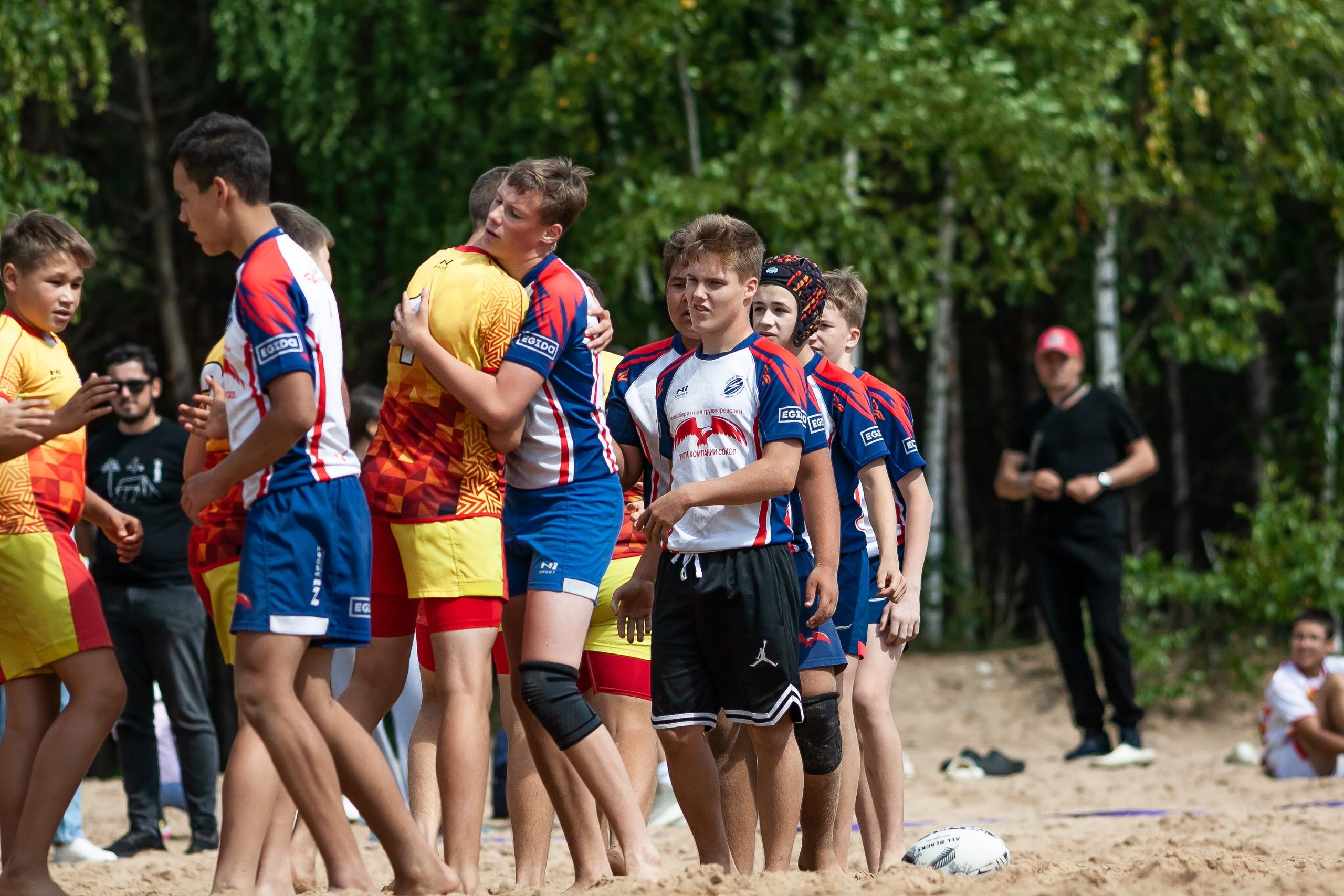 «Кубок «Молота» по пляжному Регби. Фотография