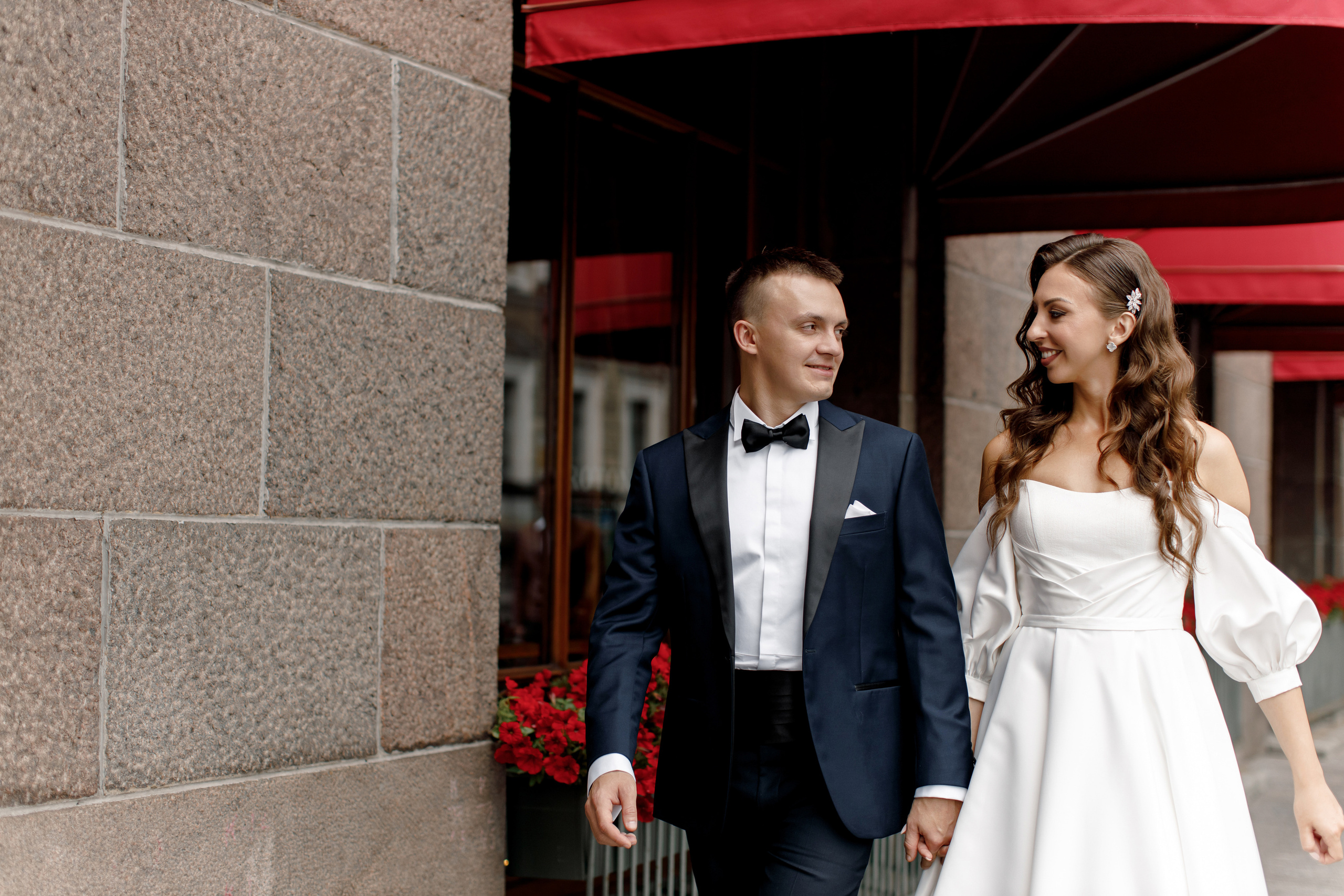Ivan & Vika — Saint-Petersburg (Russia). Richard and Irene - Destination wedding photographer