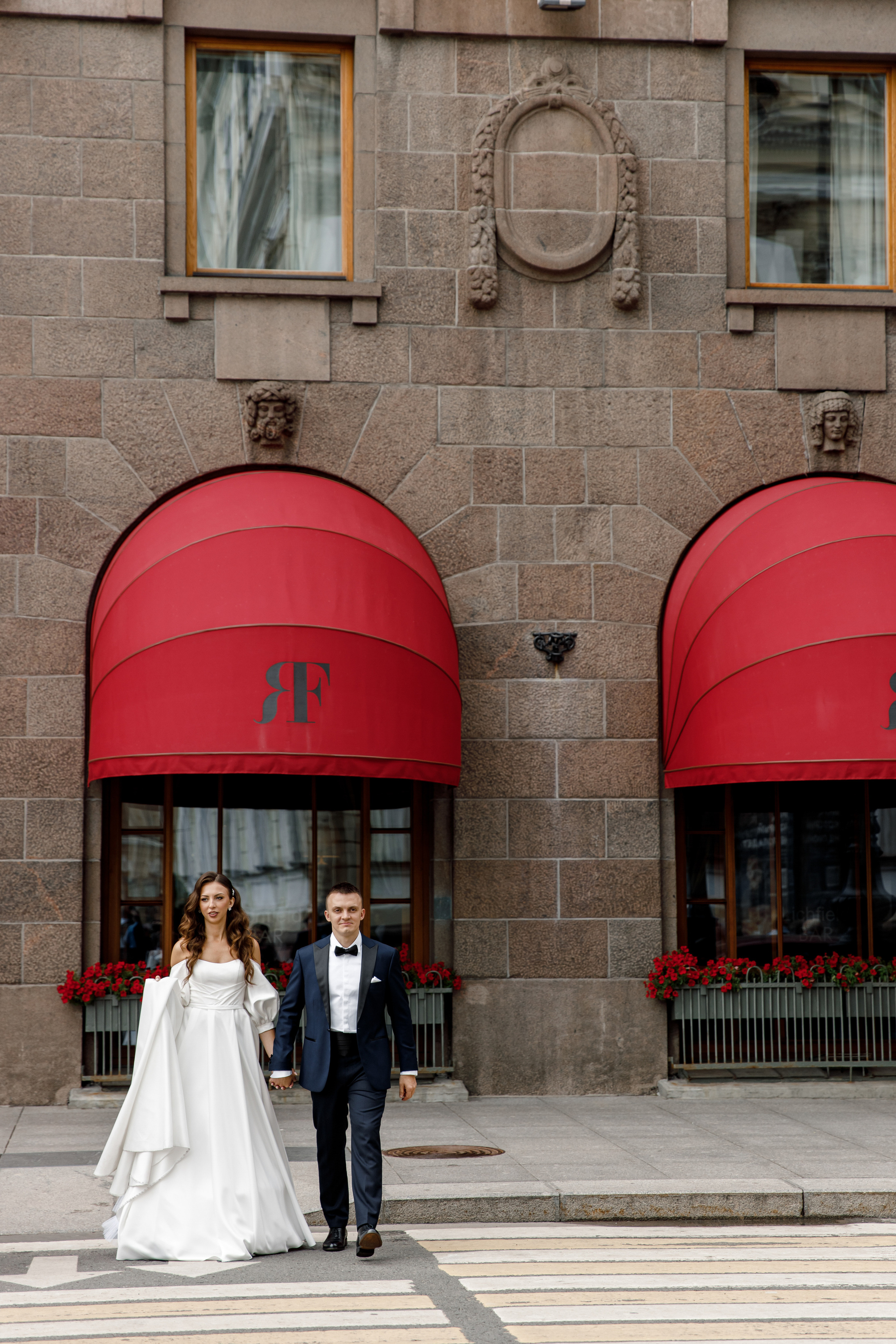 Ivan & Vika — Saint-Petersburg (Russia). Richard and Irene - Destination wedding photographer