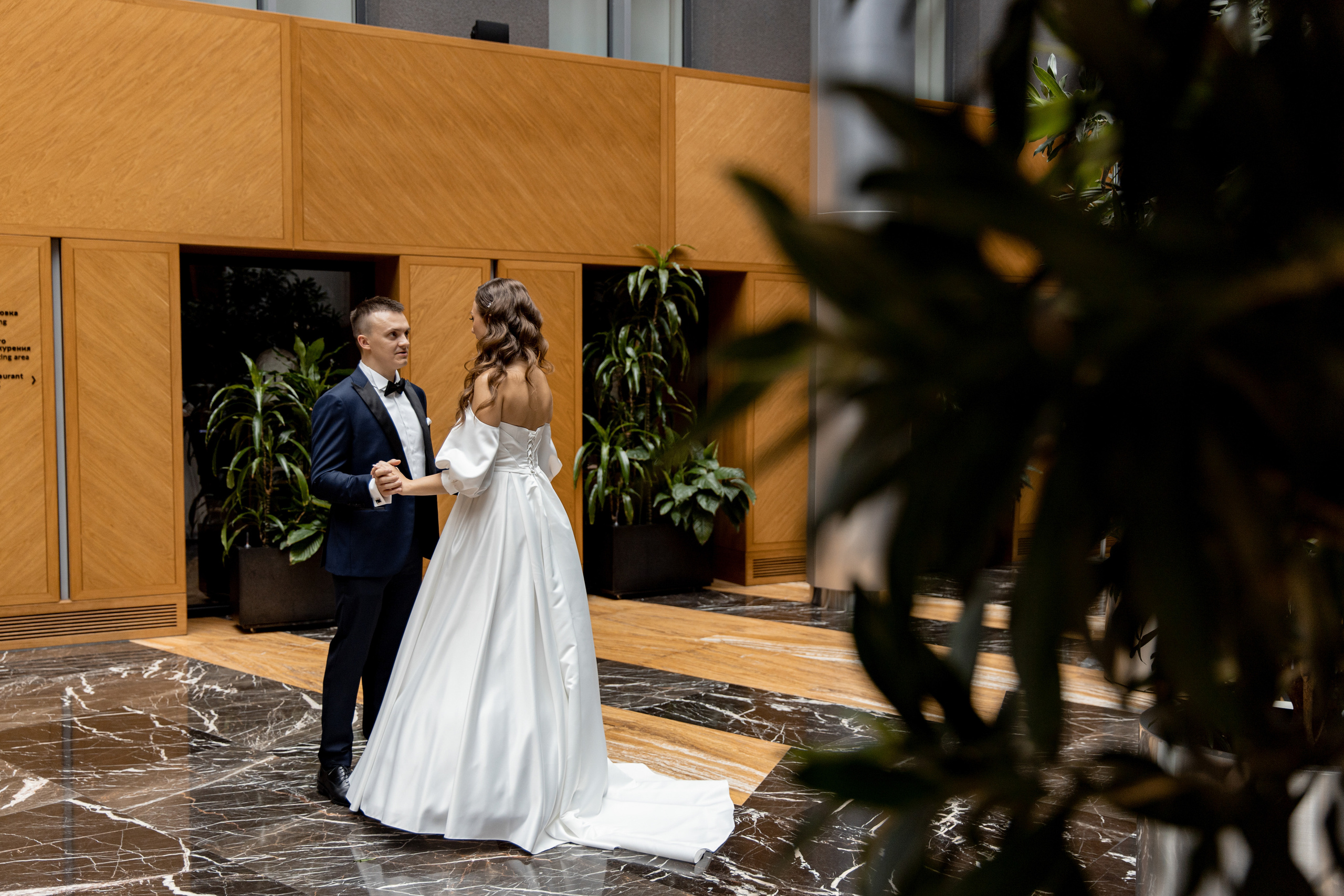 Ivan & Vika — Saint-Petersburg (Russia). Richard and Irene - Destination wedding photographer