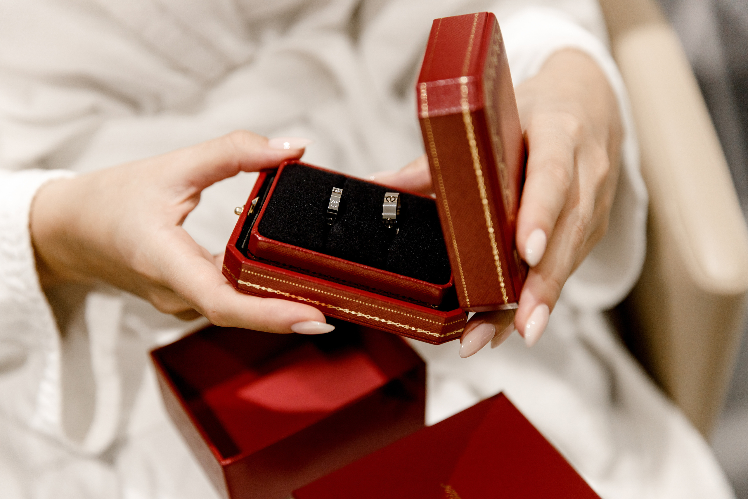 Ivan & Vika — Saint-Petersburg (Russia). Richard and Irene - Destination wedding photographer