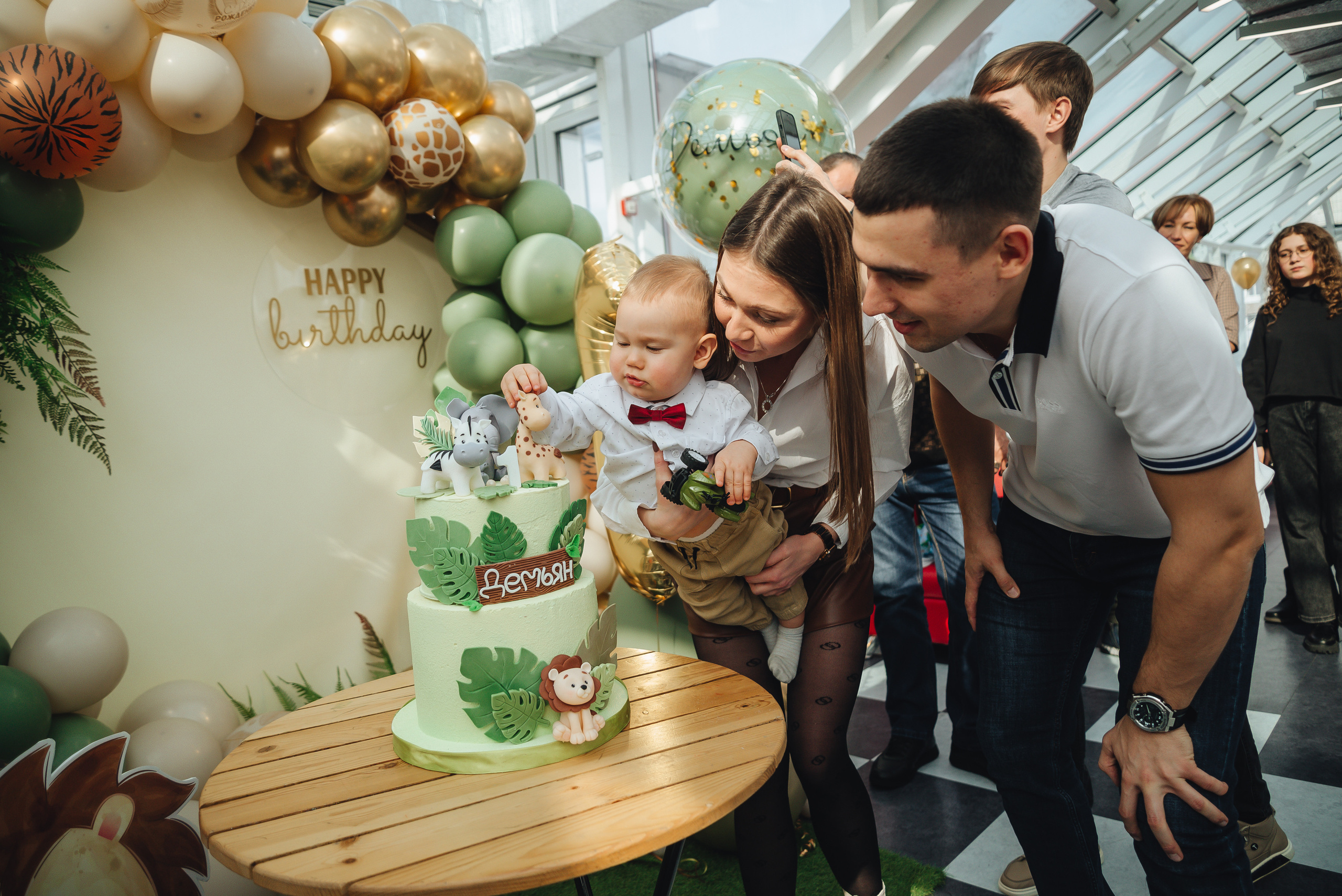 Kids celebrating. Фотограф Прага | Photographer Prague| Фотограф в Праге Яра Куркус