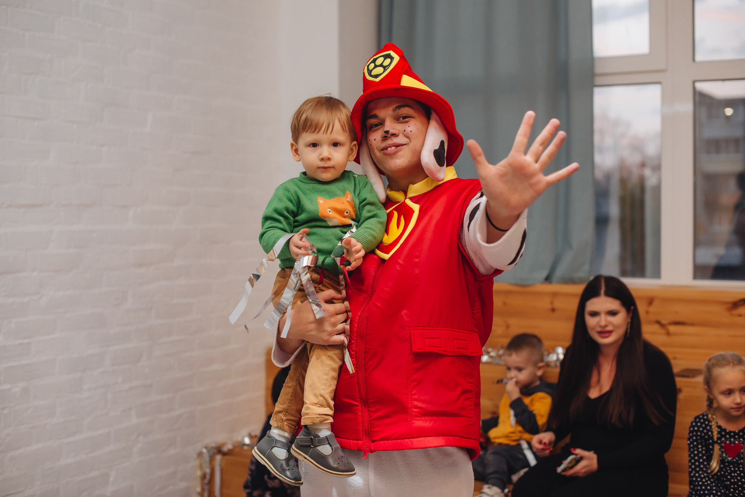 Kids celebrating. Фотограф Прага | Photographer Prague| Фотограф в Праге Яра Куркус