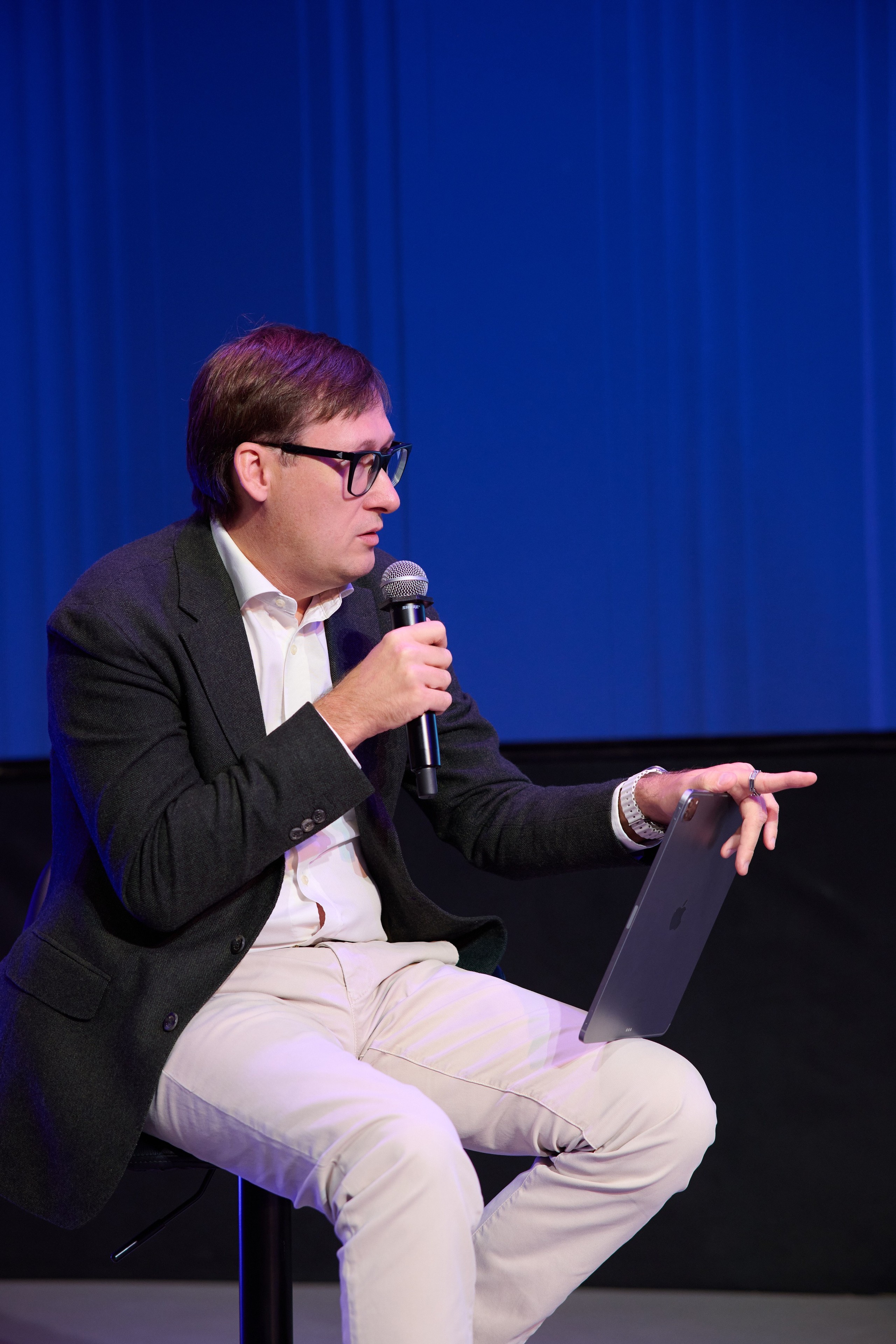 New Retail Forum 2024. Репортажный фотограф в Москве и Санкт-Петербурге — Профессиональная съёмка мероприятий | Данила Золкин