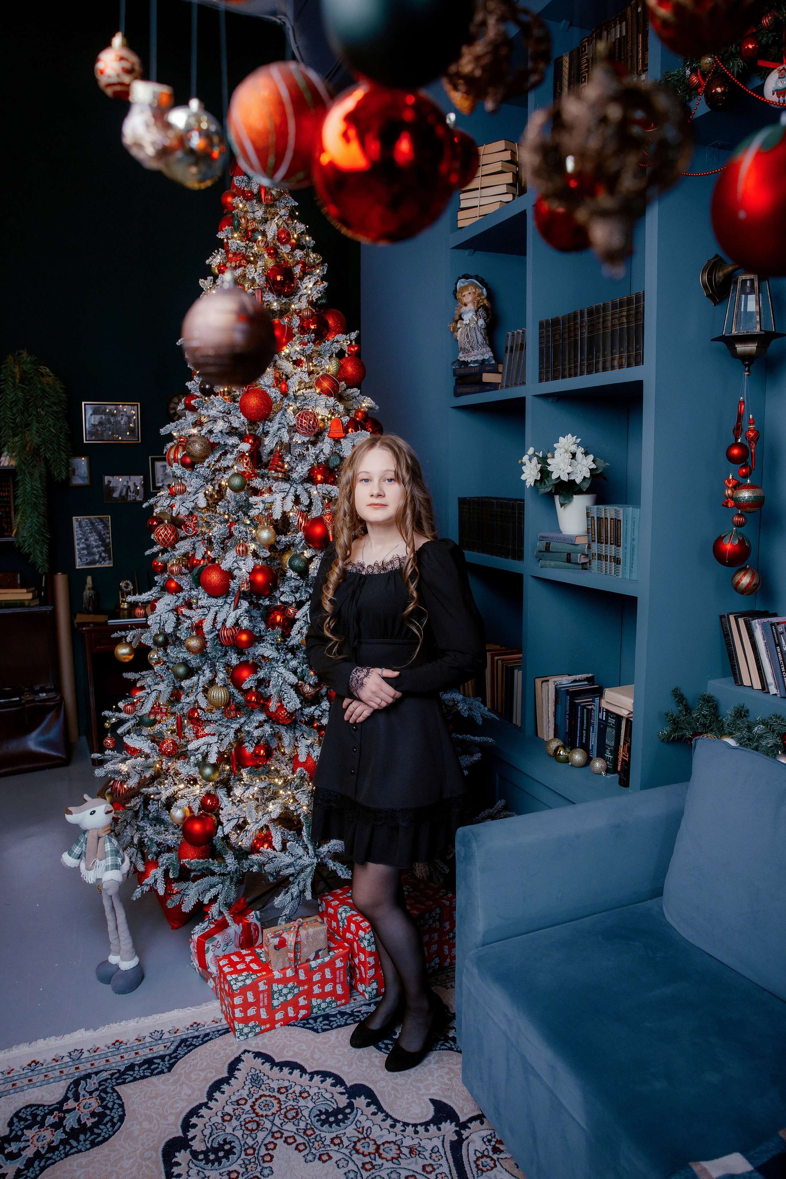 Новый год с подругой. Дмитрий Белим — Семейный фотограф в Омске | Фотосессии для беременных и малышей