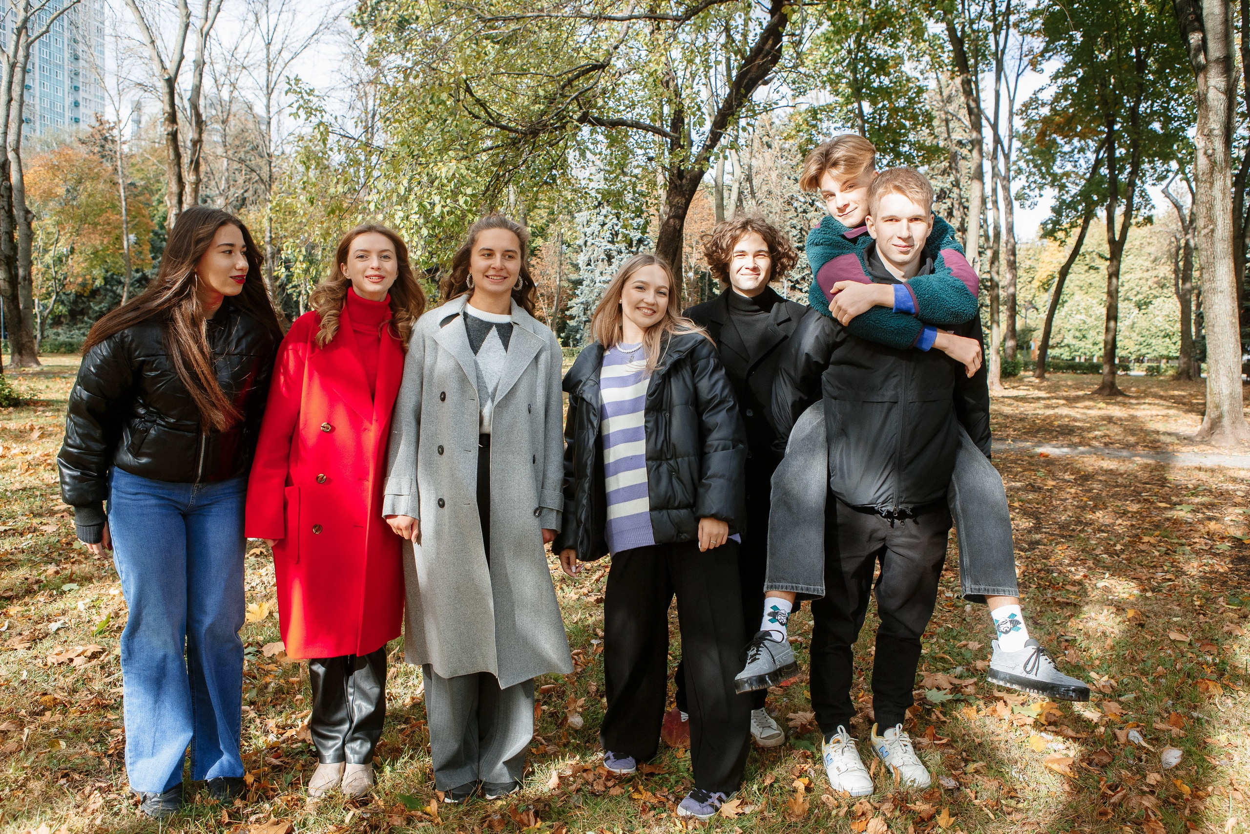 Осень Гимназия 12 11 А 2023. Свадебный и портретный Фотограф в Липецке Дмитрий Котюков