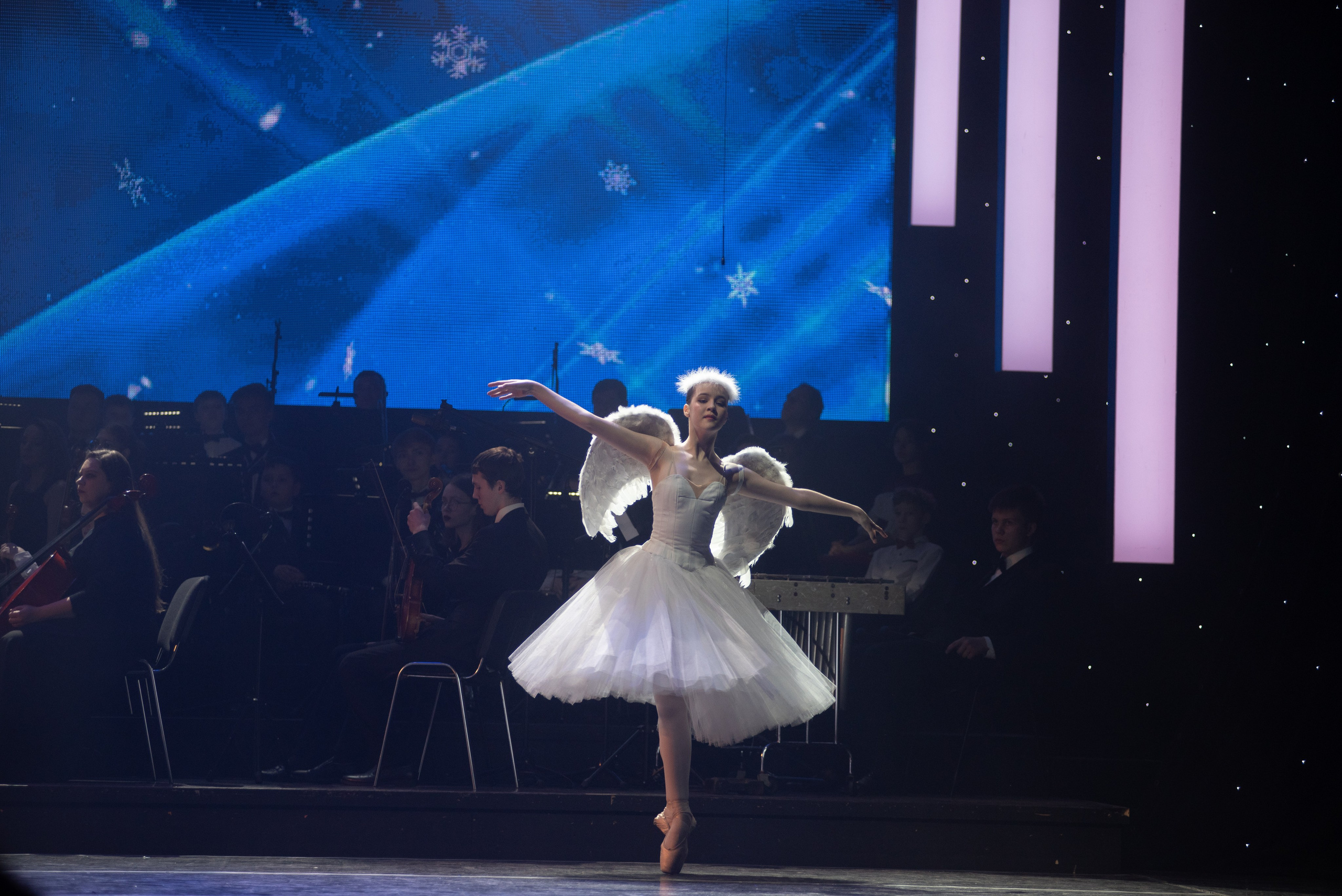 Отчетный концерт ДШИ «Гармония» «Зимняя гармония». Фотограф новорожденных, семейный детский в Тюмени Татьяна Морозова