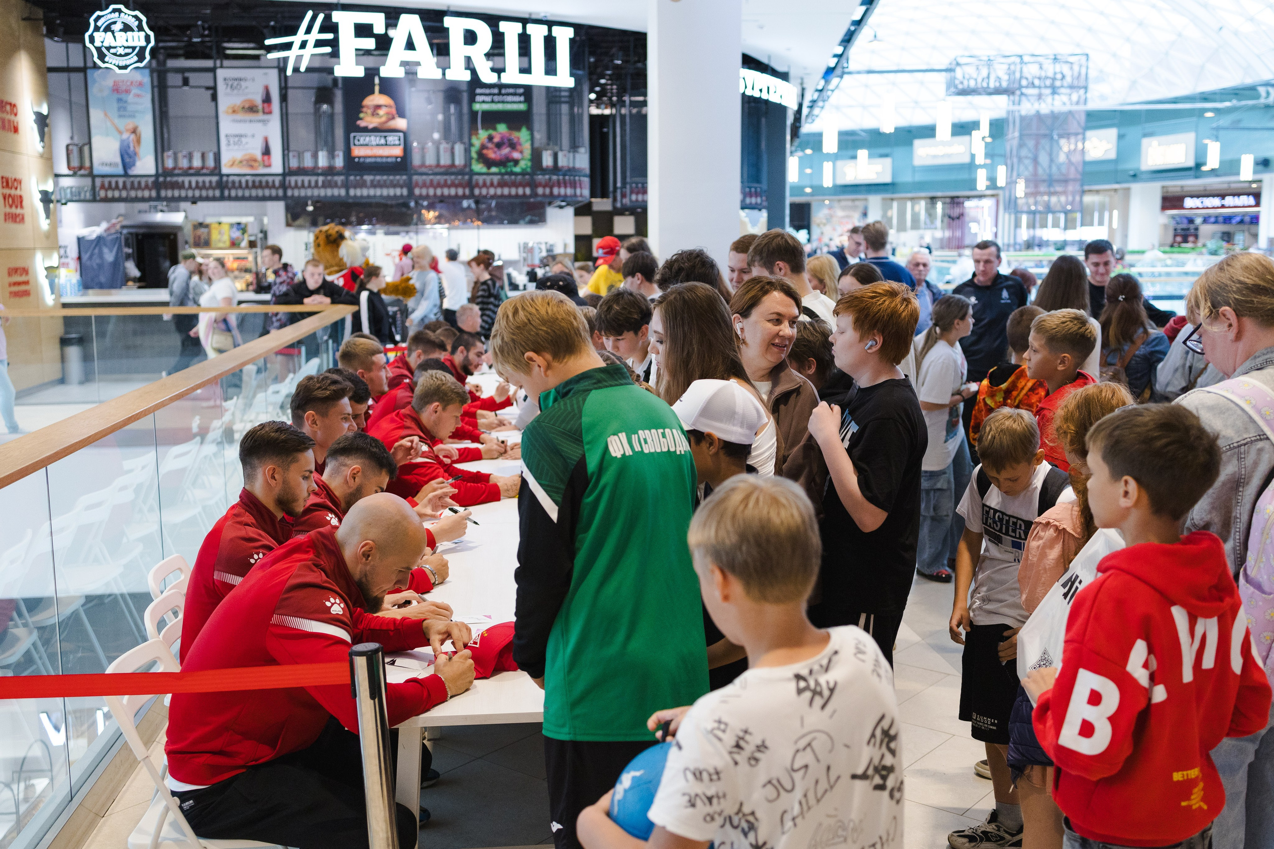 Автограф-сессия. Кристина | youseeitmyway | Фото