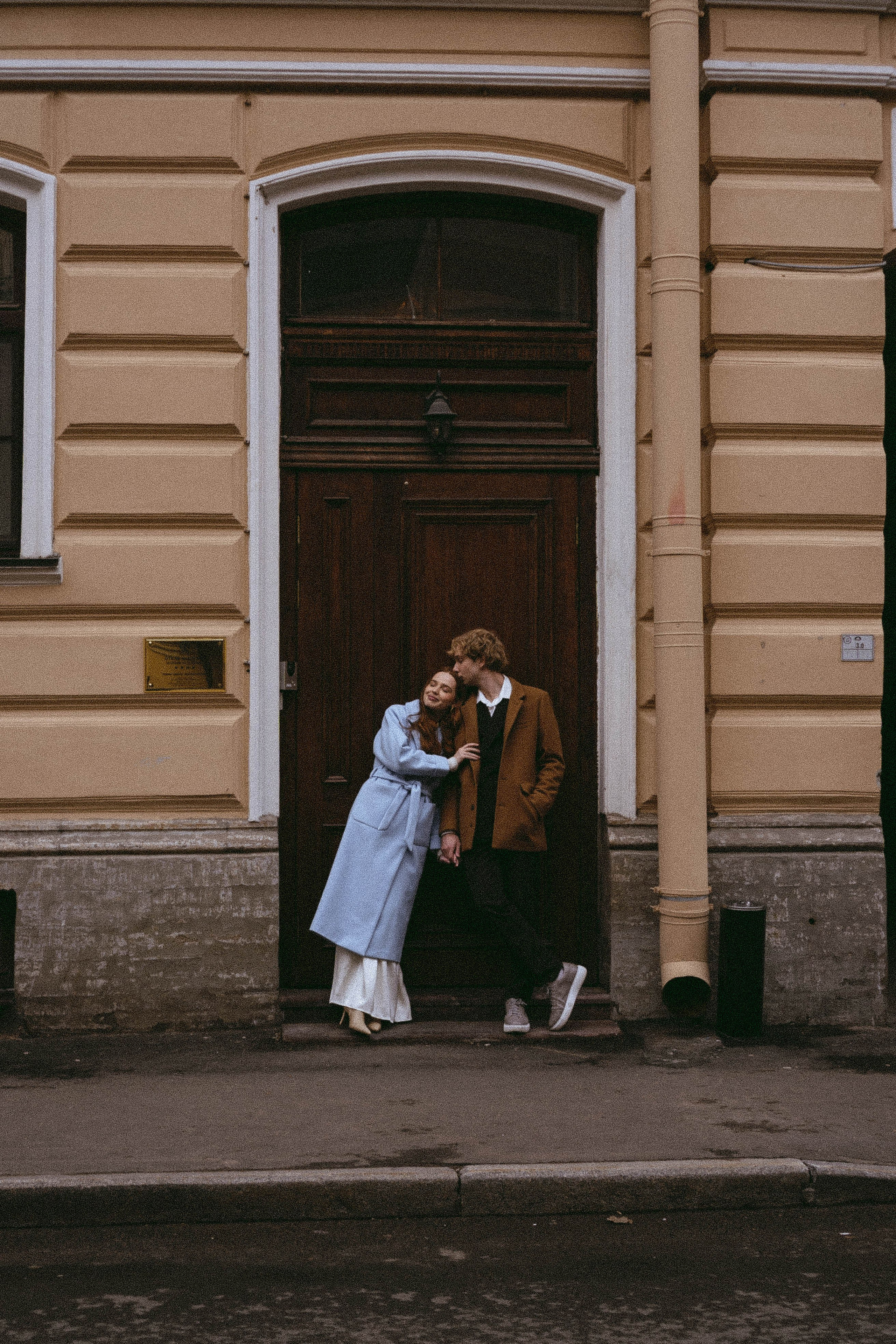 СВАДЕБНАЯ ПРОГУЛКА ПО ПЕТРОГРАДКЕ ВЕСНОЙ (ФОТОСЕССИИЯ ПАРЫ СВАДЕБНАЯ). Профессиональный фотограф, Санкт-Петербург — Виктория Богомолова