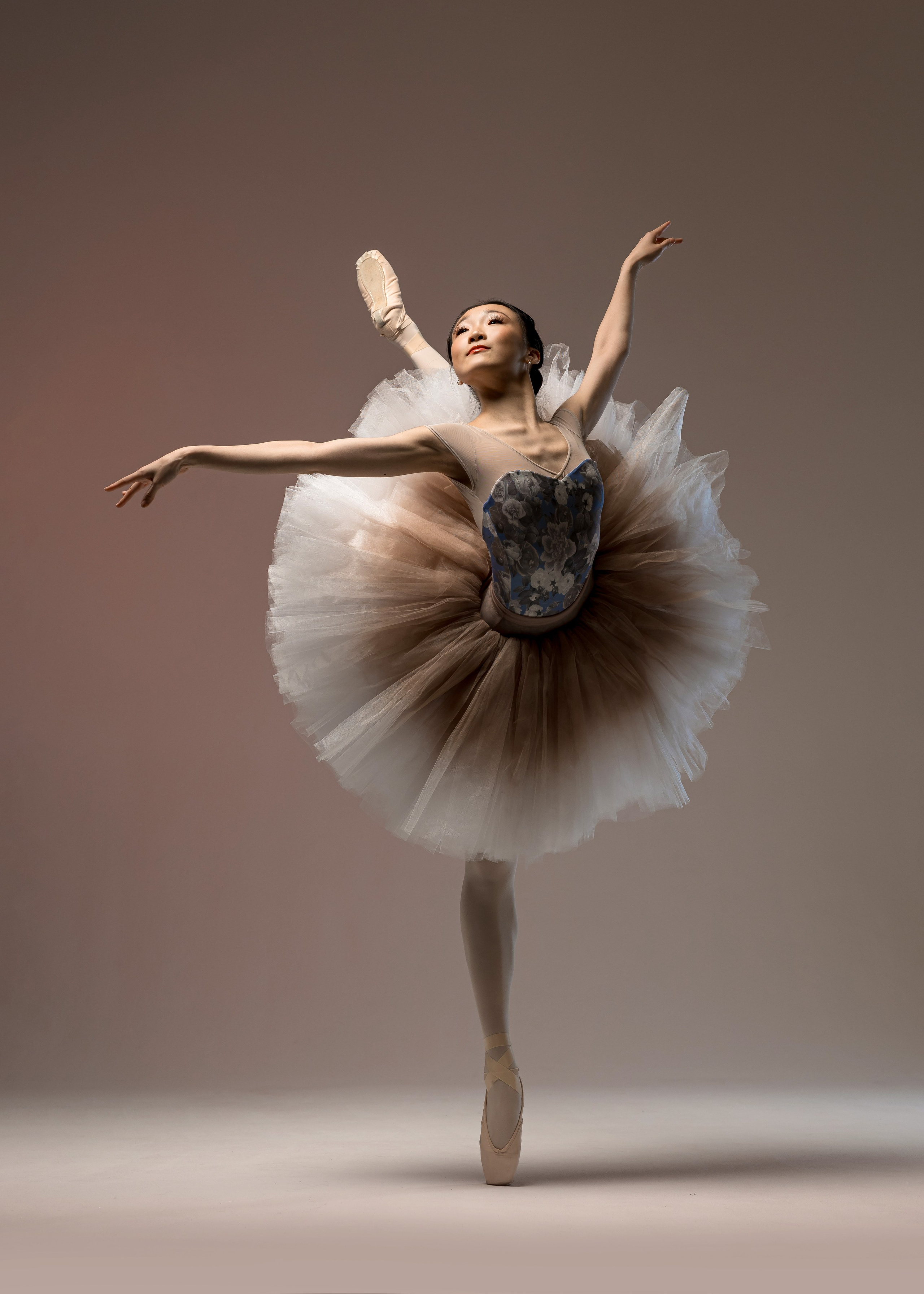Балетная съёмка на белой циклораме и фонах. Балетный фотограф Алина Ханько — Душа Балета