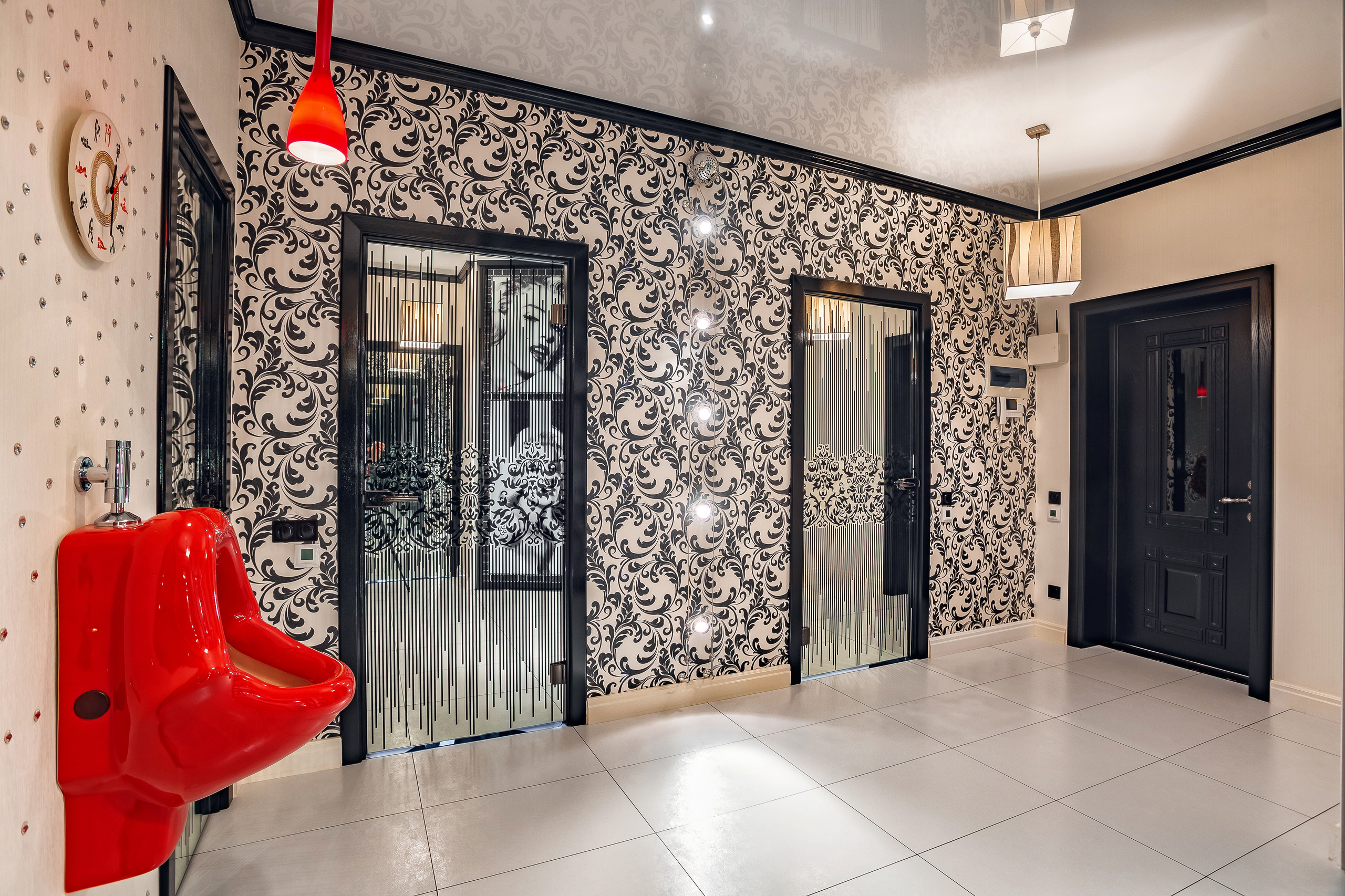 Дизайнерская квартира в стиле Мэрилин Монро. Свадебный и семейный фотограф Ворожейкин Олег. Фотографирую во Владиво