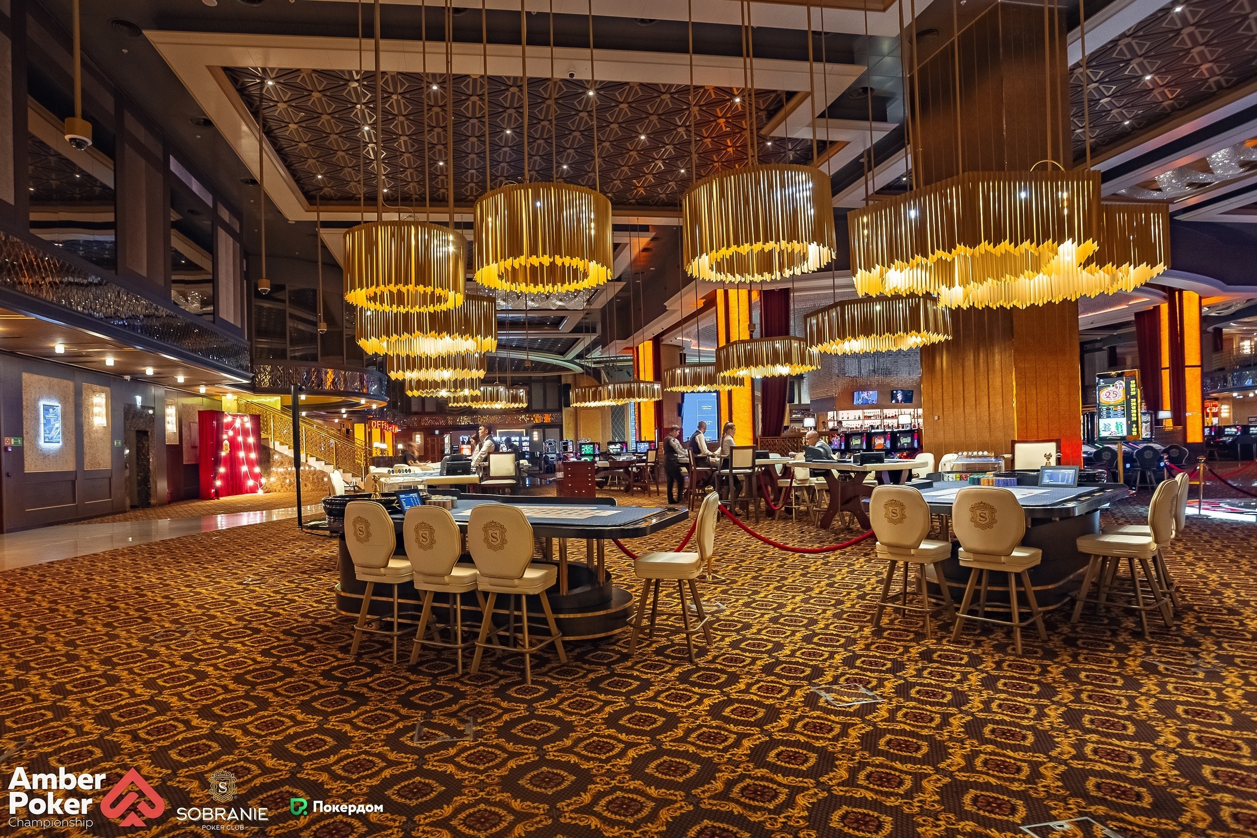 Казино «Собрание». Свадебный и семейный фотограф Ворожейкин Олег. Фотографирую во Владиво